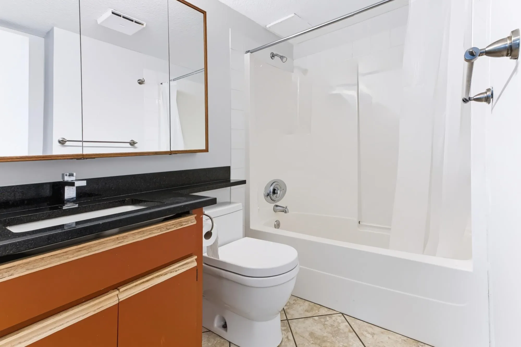 450 Bromley Street #310