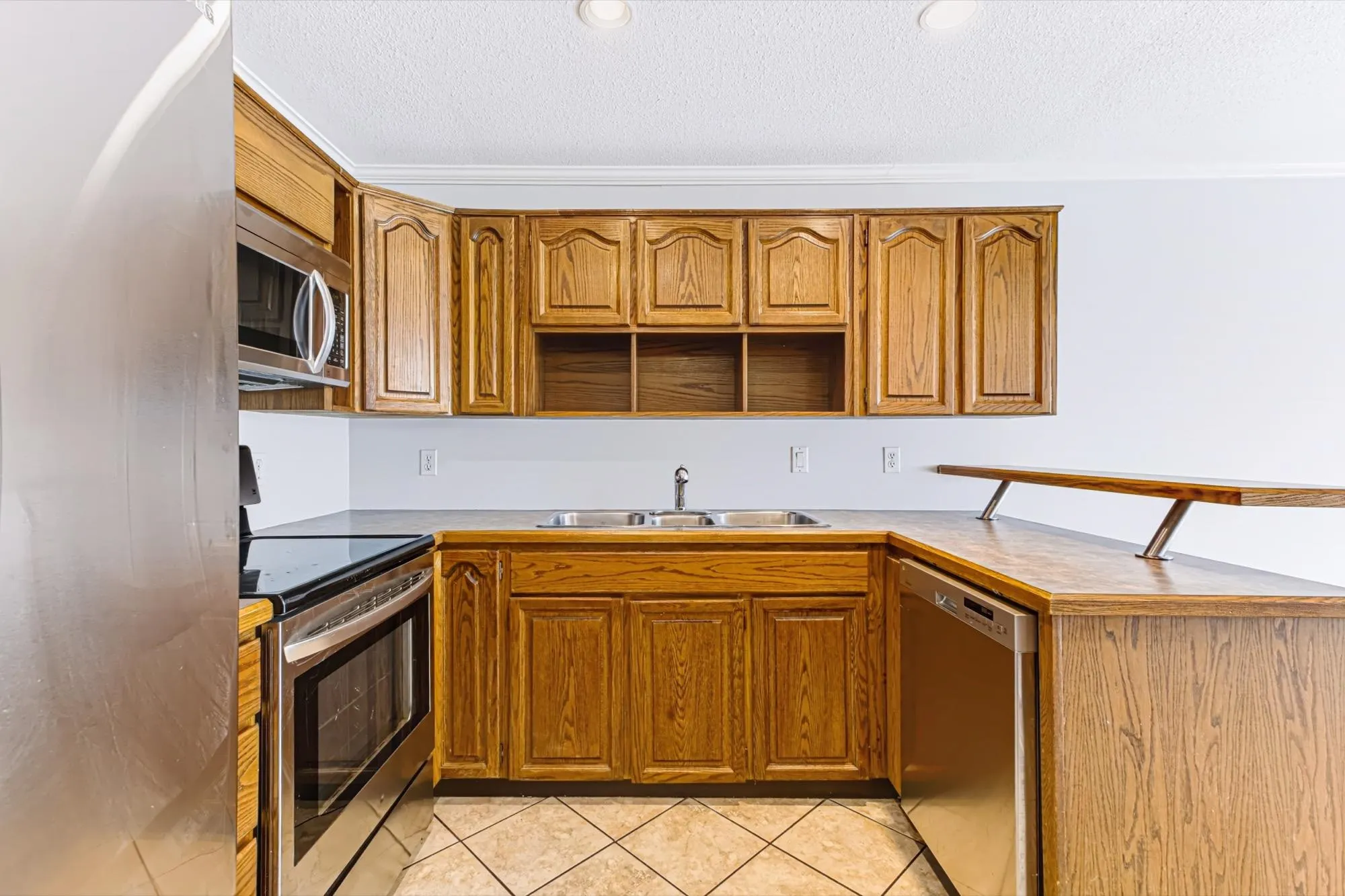 450 Bromley Street #310