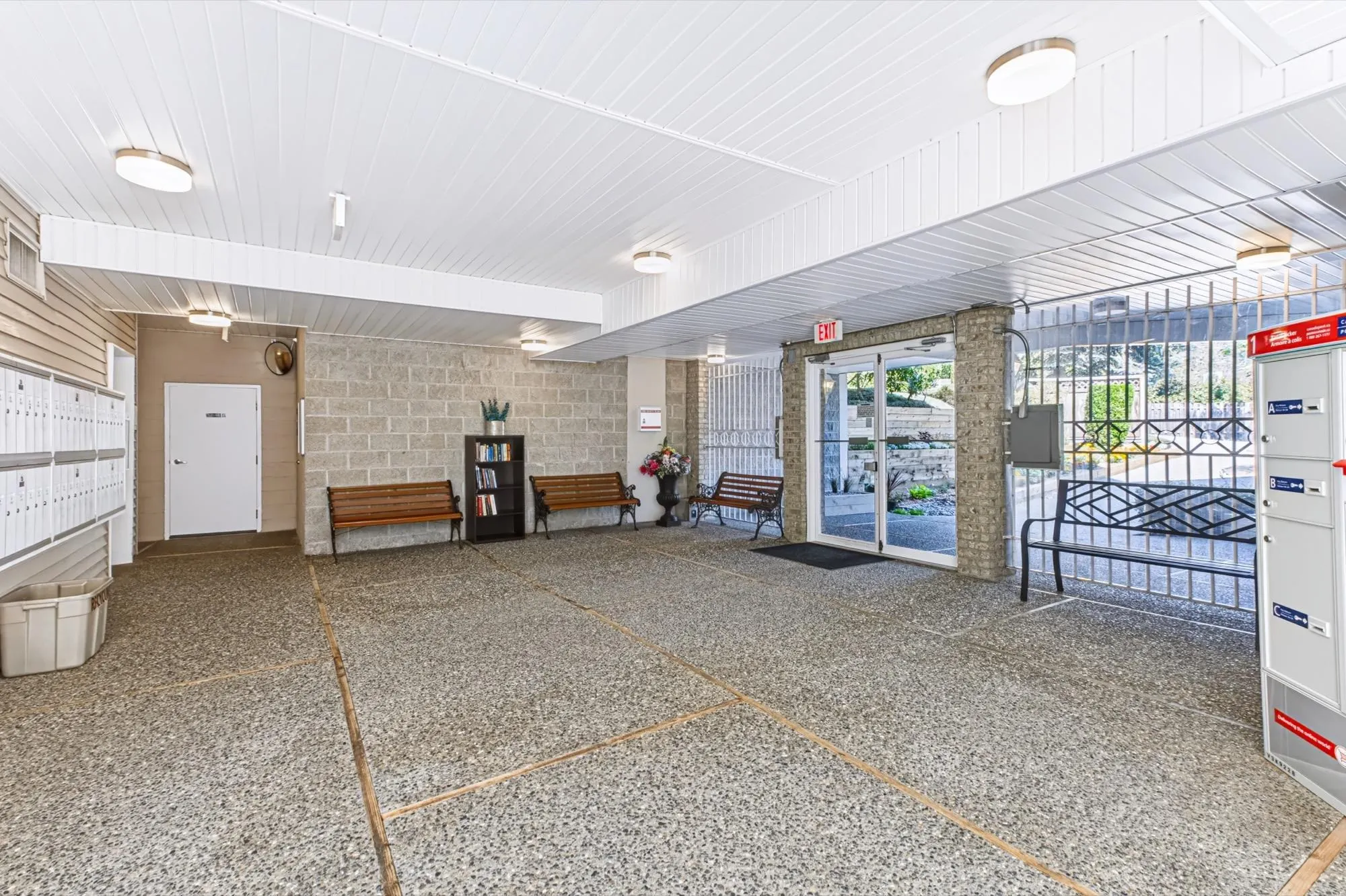 450 Bromley Street #310