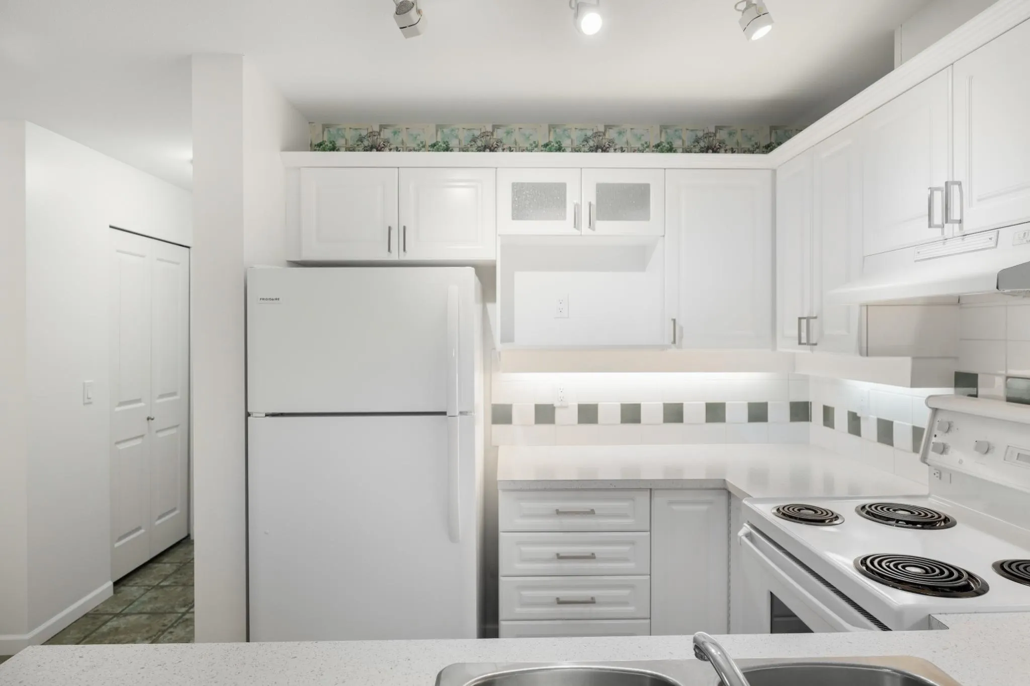 6336 197 Street #115