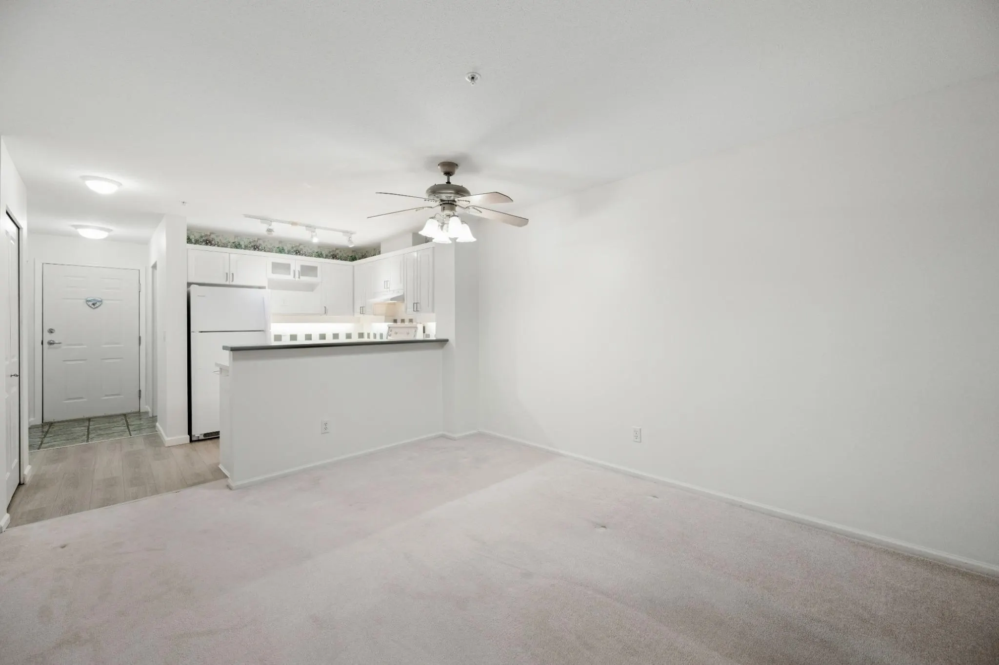6336 197 Street #115
