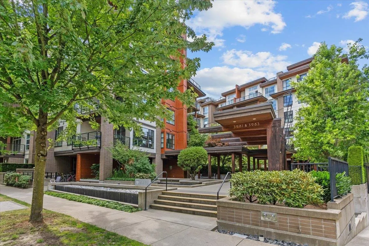 5981 Gray Avenue #313