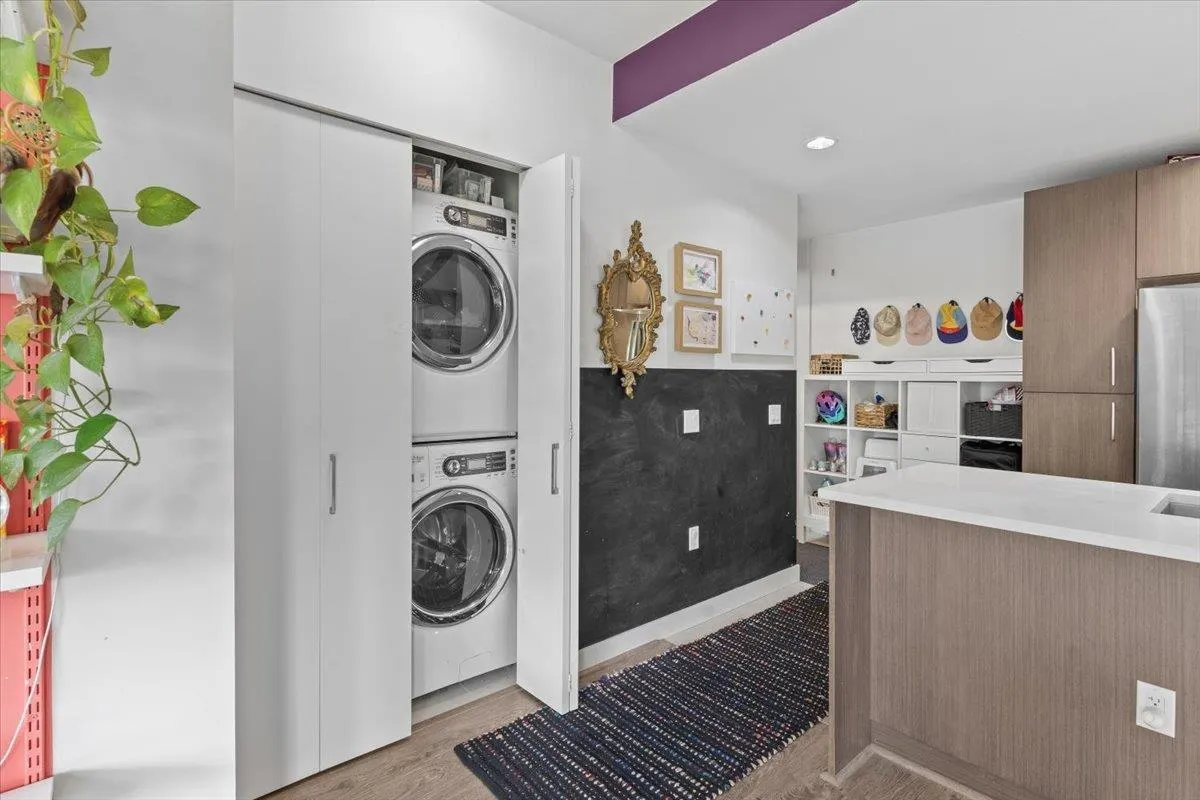 5981 Gray Avenue #313