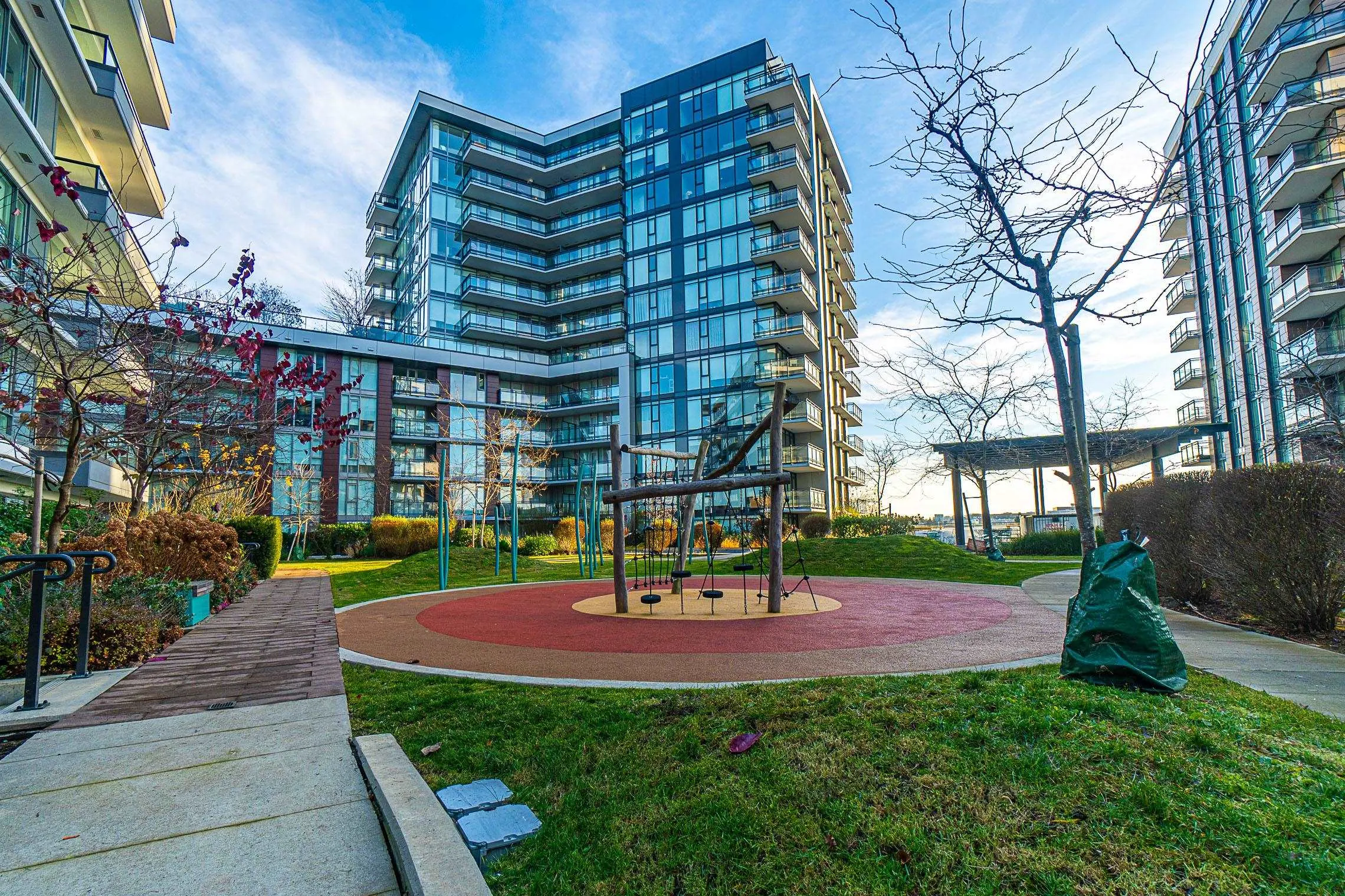 3200 Corvette Way #702