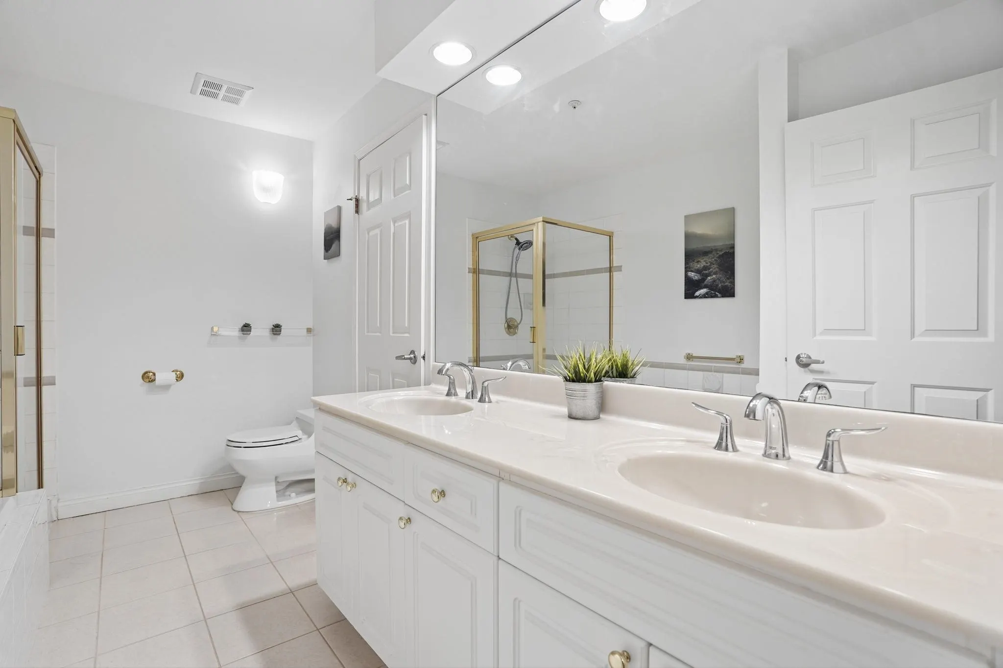 5835 Hampton Place #116