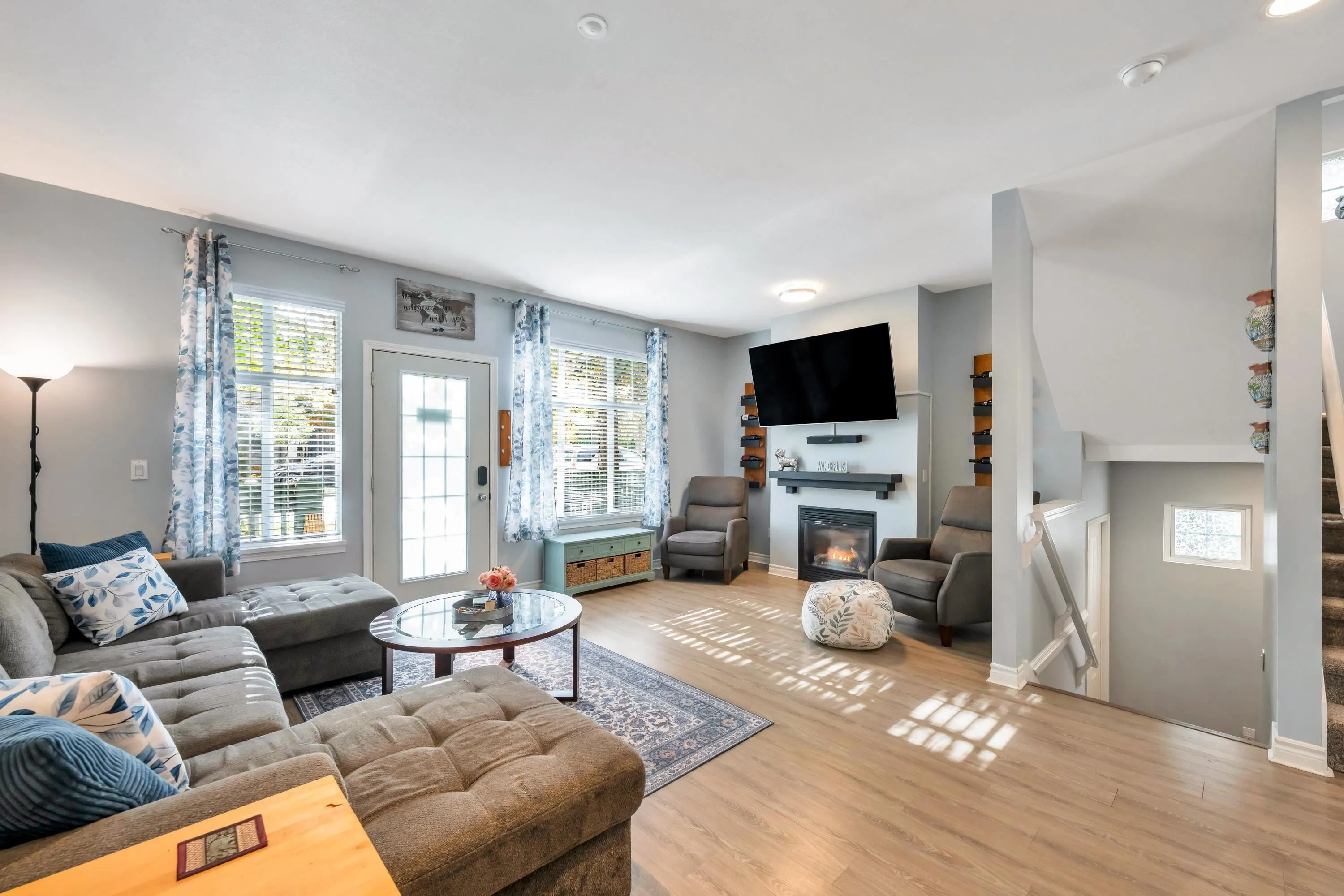 6050 166 Street #70