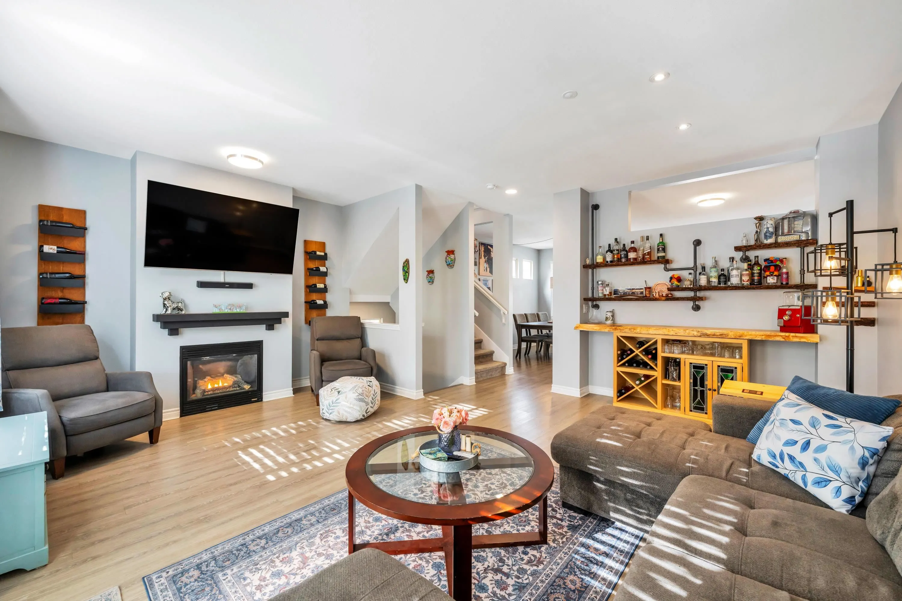 6050 166 Street #70