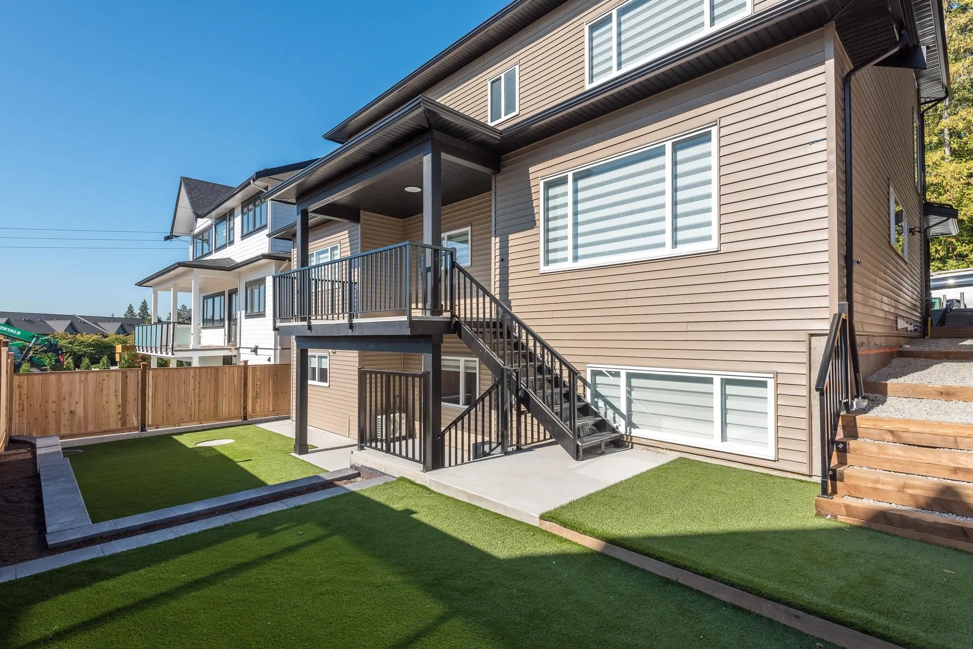 3558 Monson Crescent