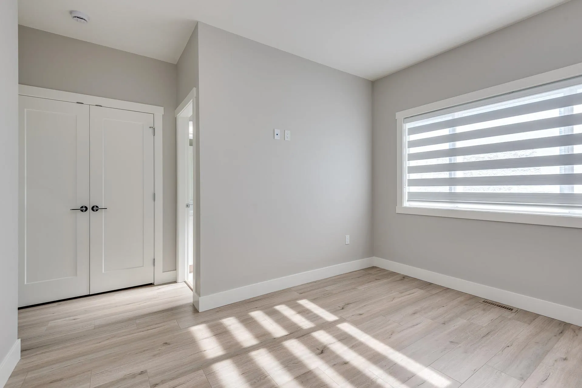 3558 Monson Crescent