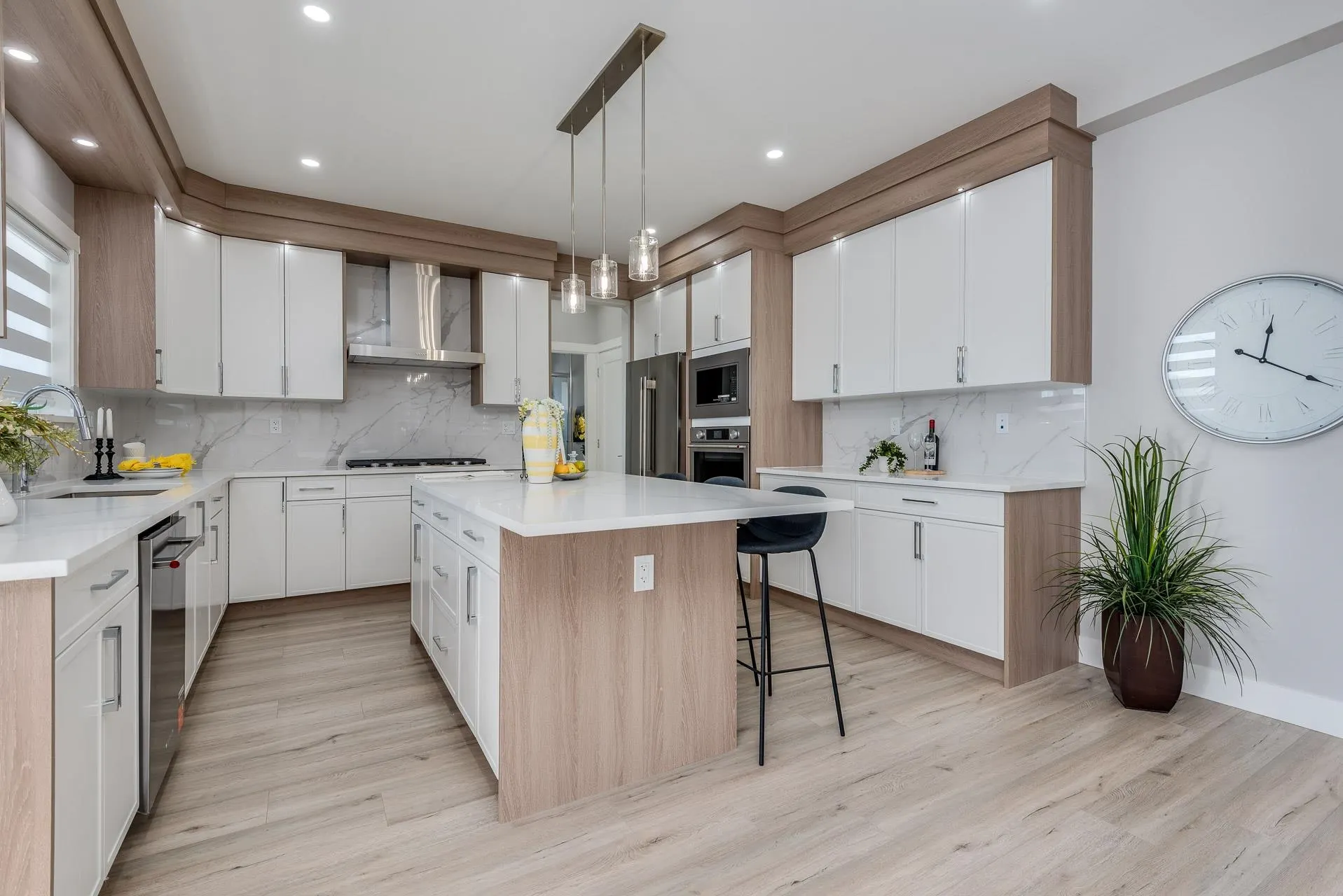 3558 Monson Crescent