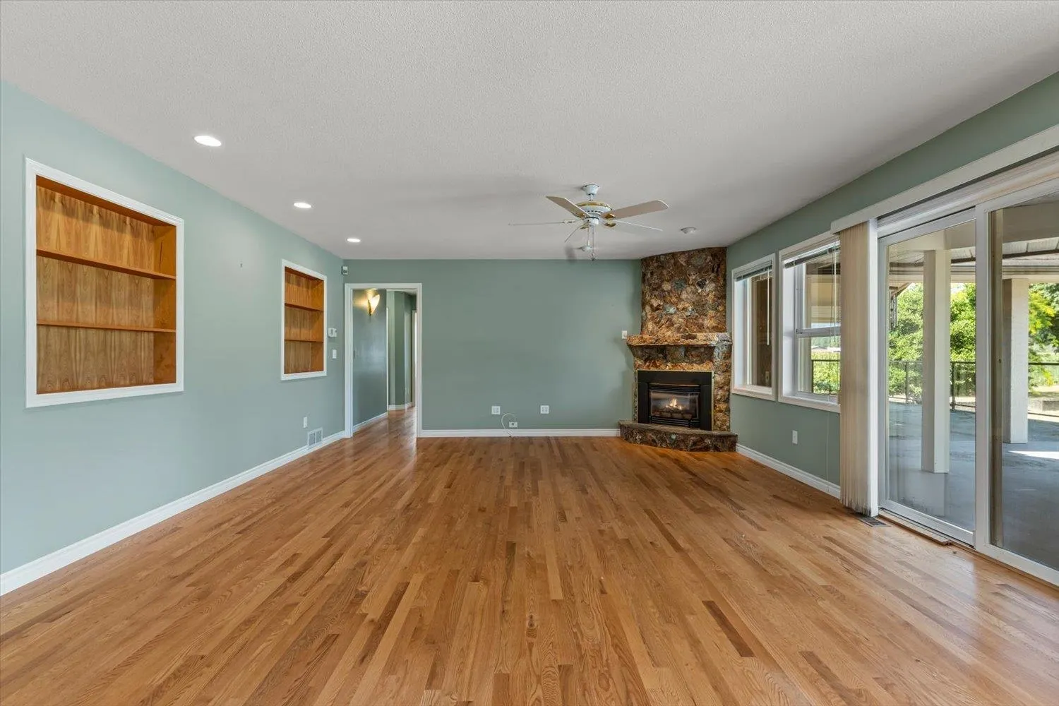 47083 Bell Road