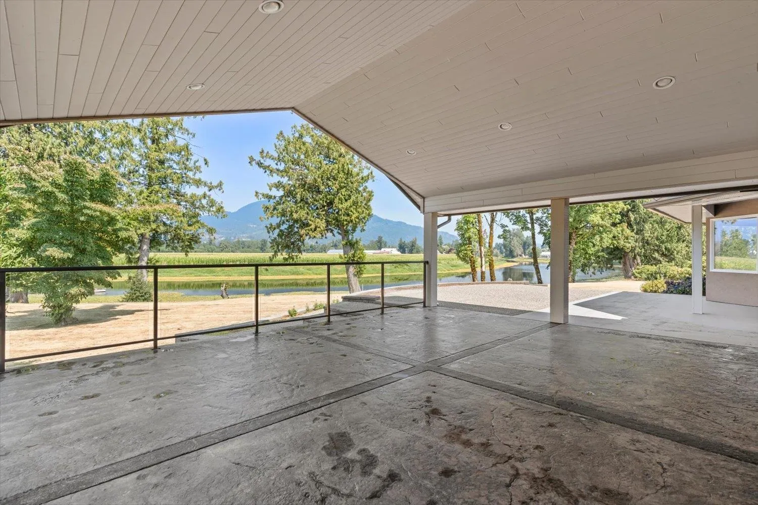 47083 Bell Road