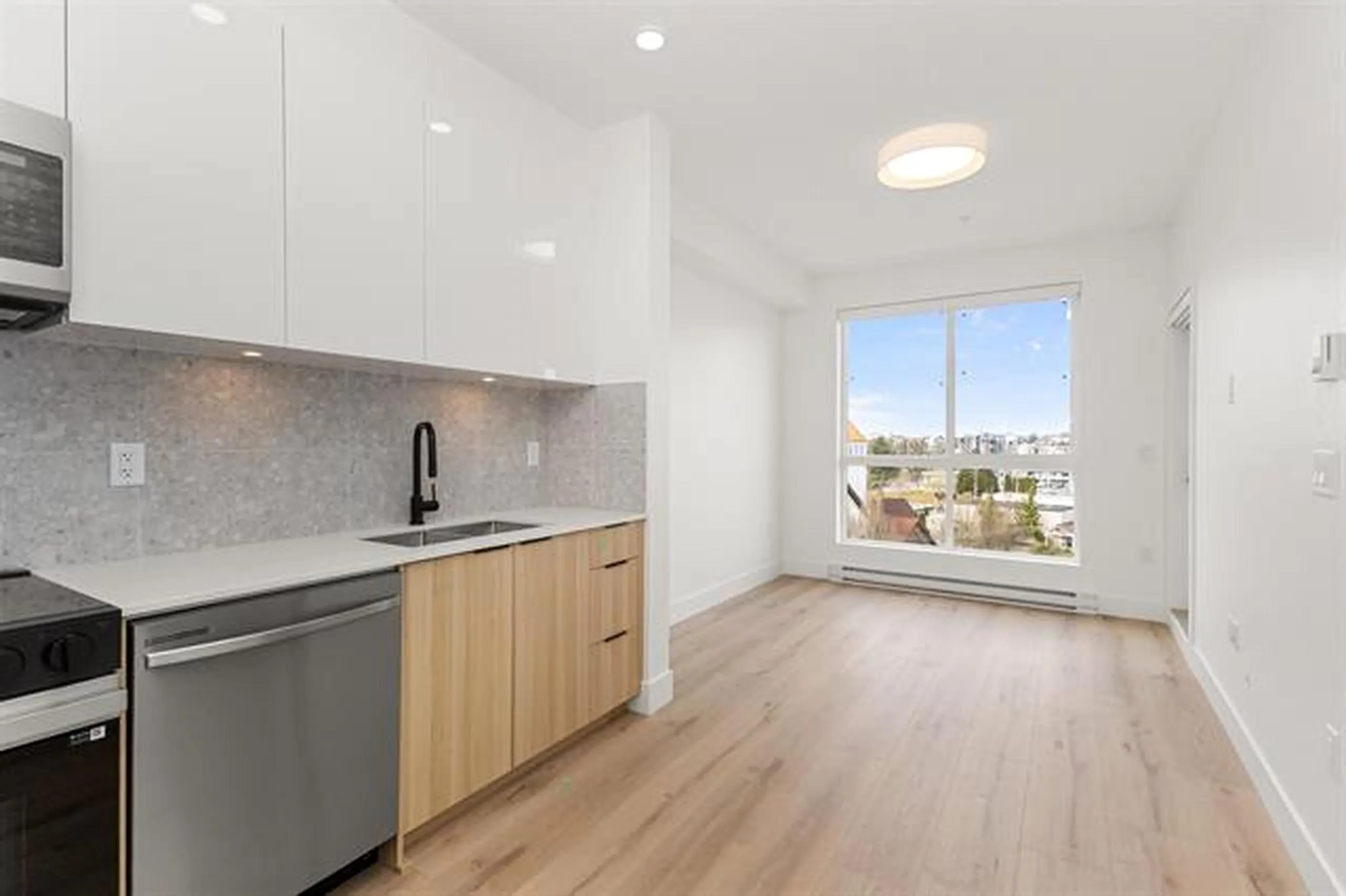 20769 Fraser Highway #614
