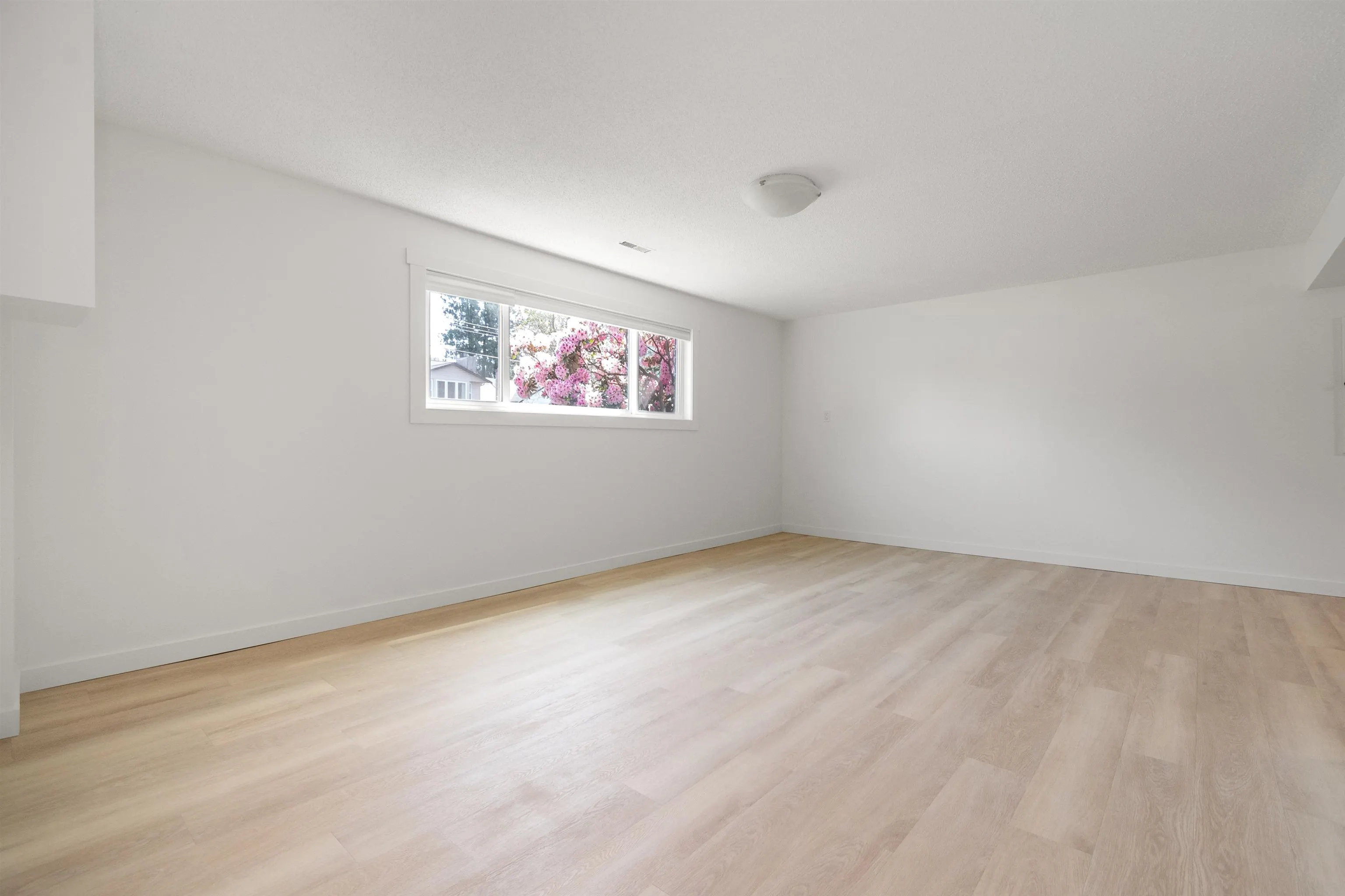 8783 Bellevue Drive