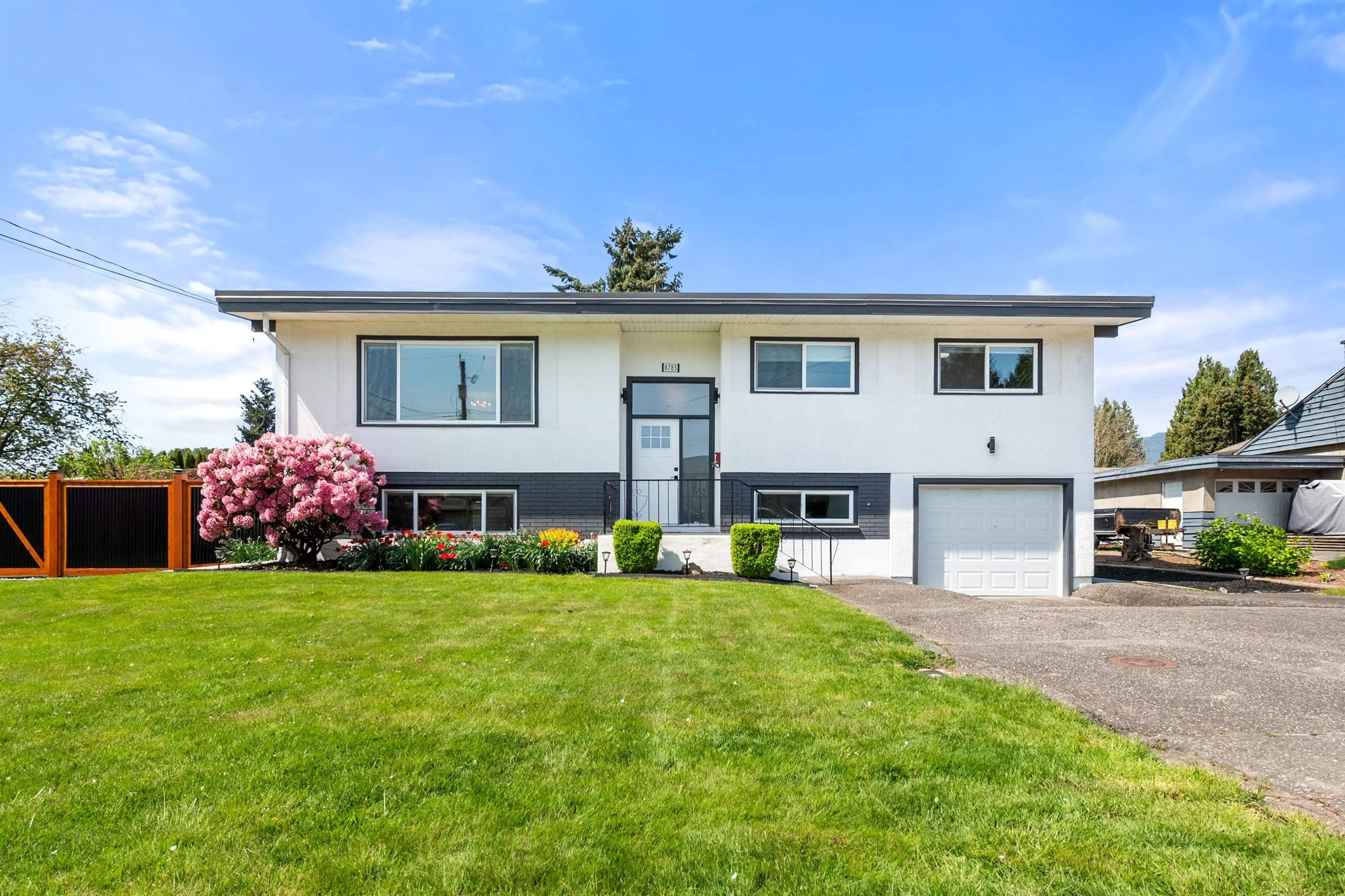 8783 Bellevue Drive