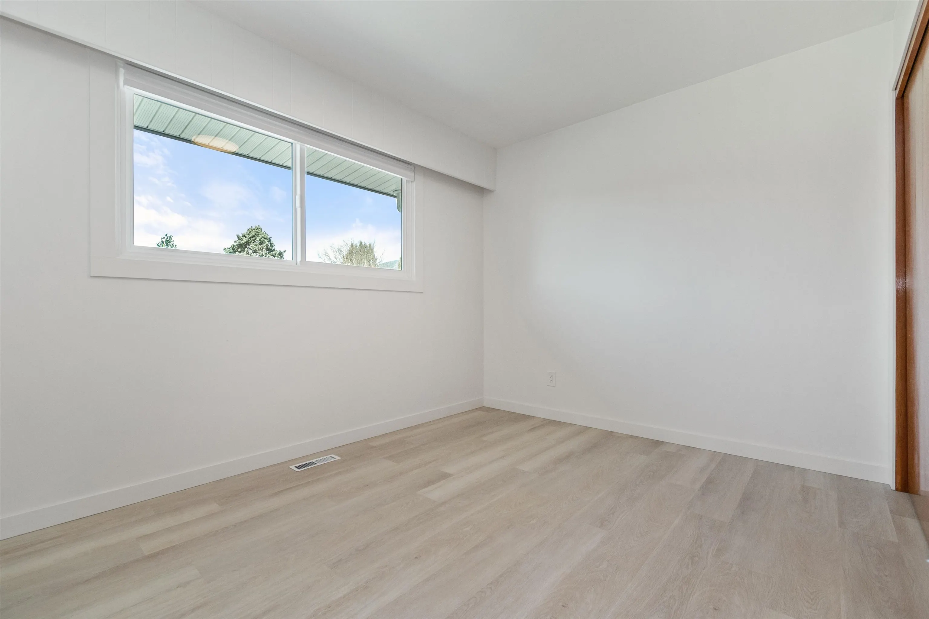 8783 Bellevue Drive