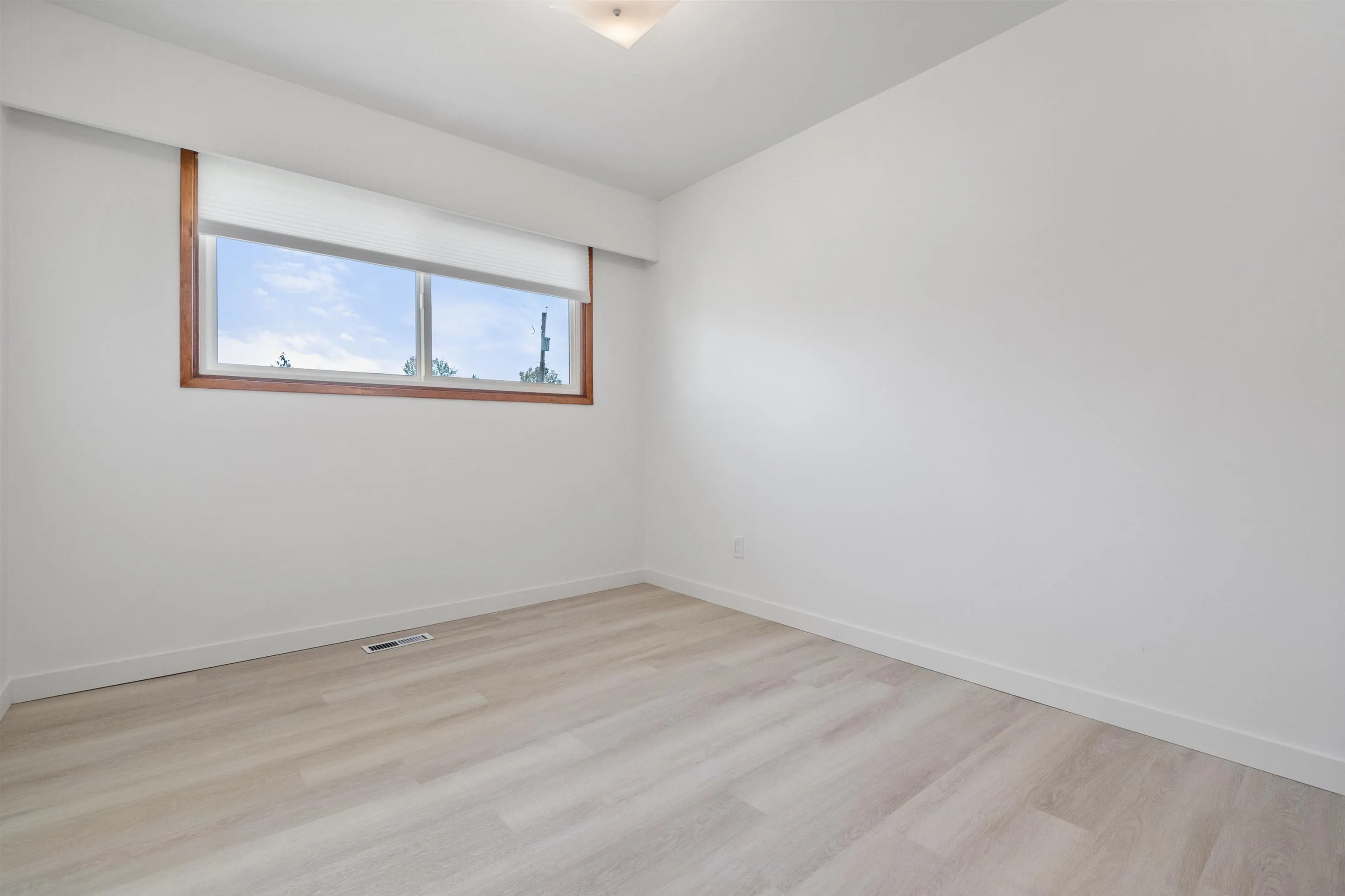 8783 Bellevue Drive