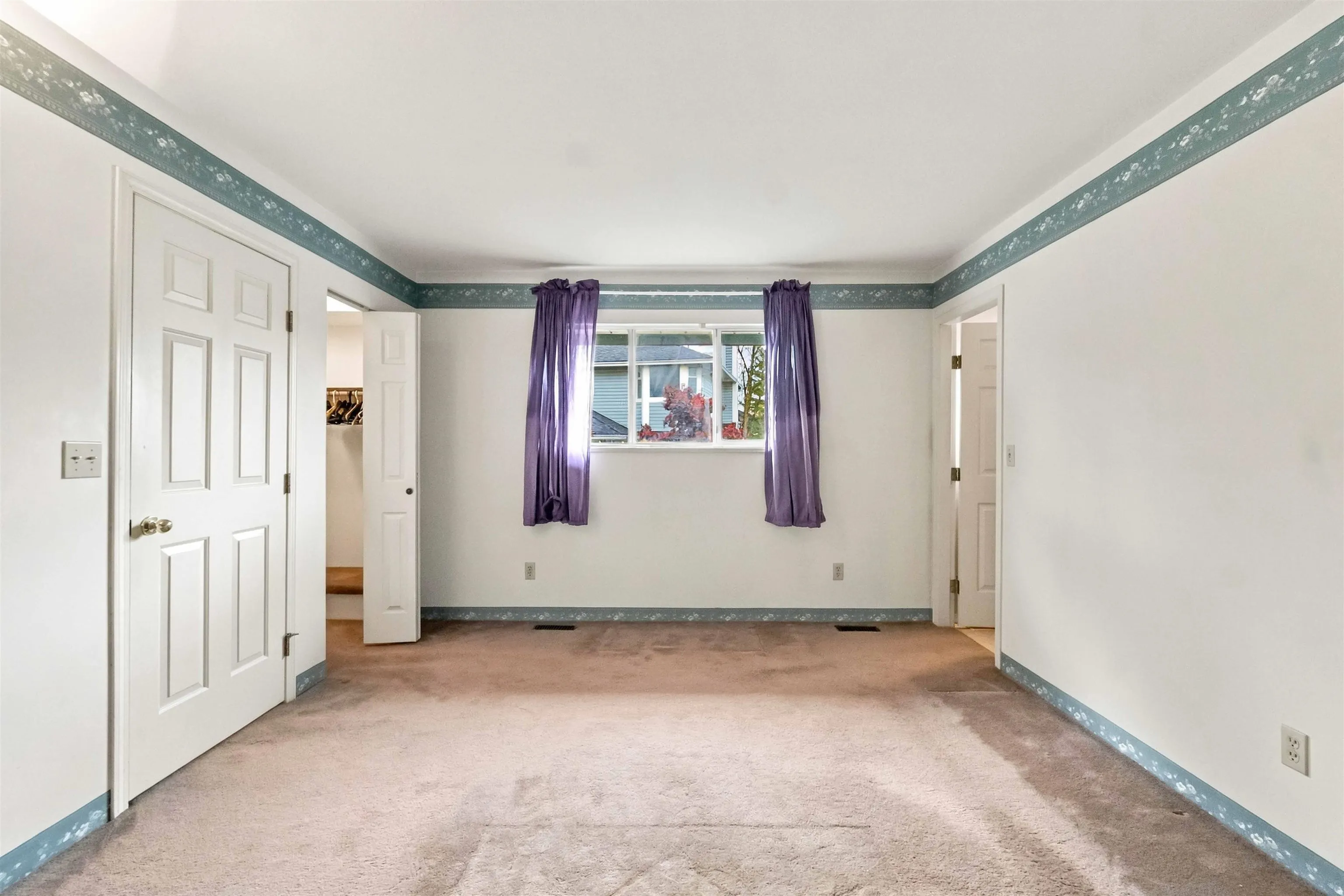 953 Captain Court