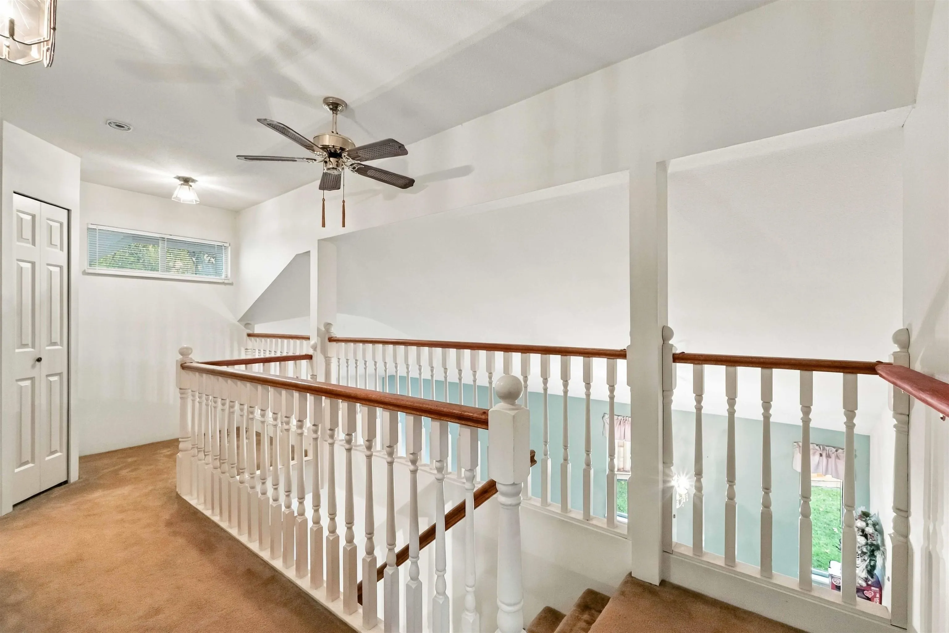 953 Captain Court
