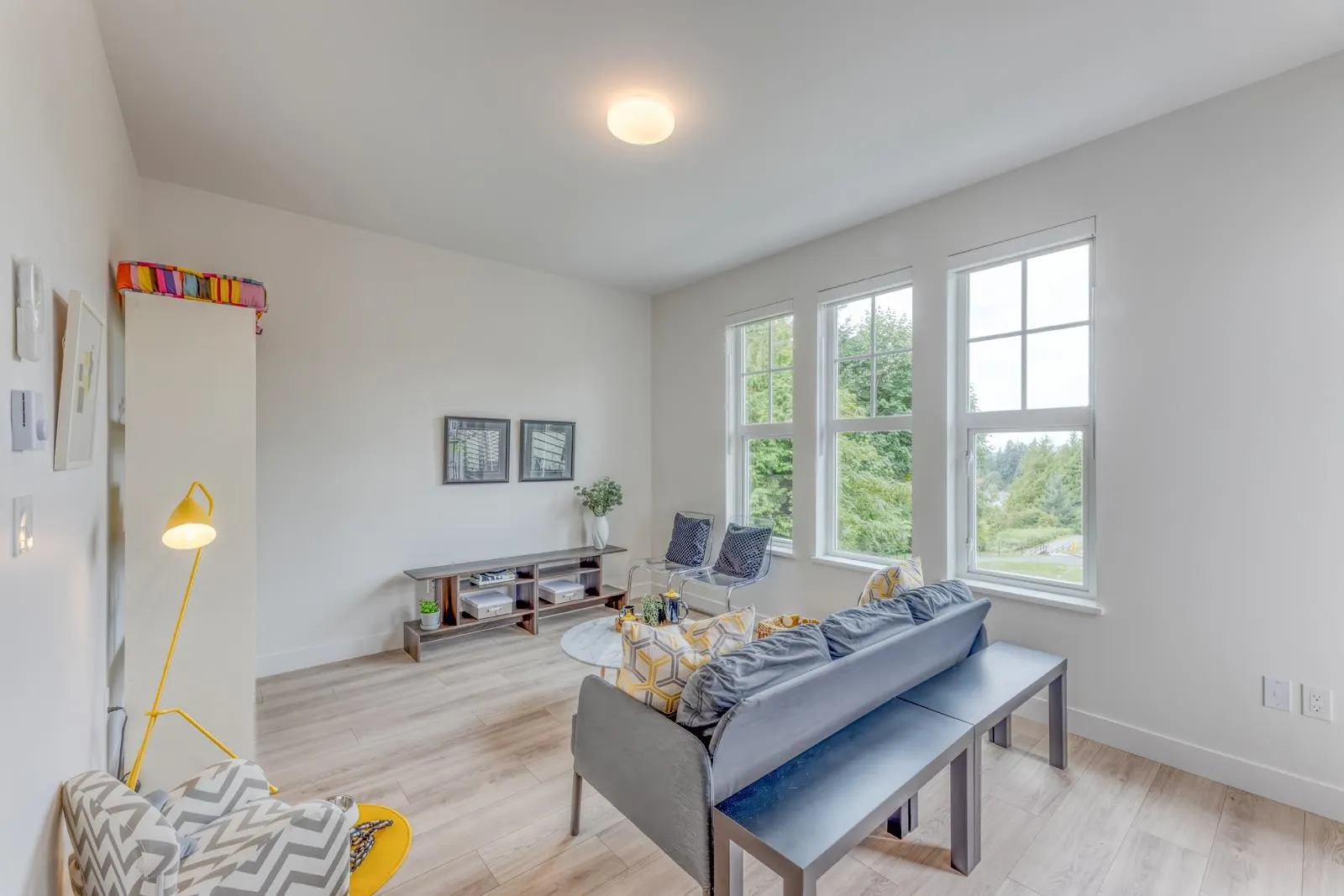 3421 Queenston Avenue #104