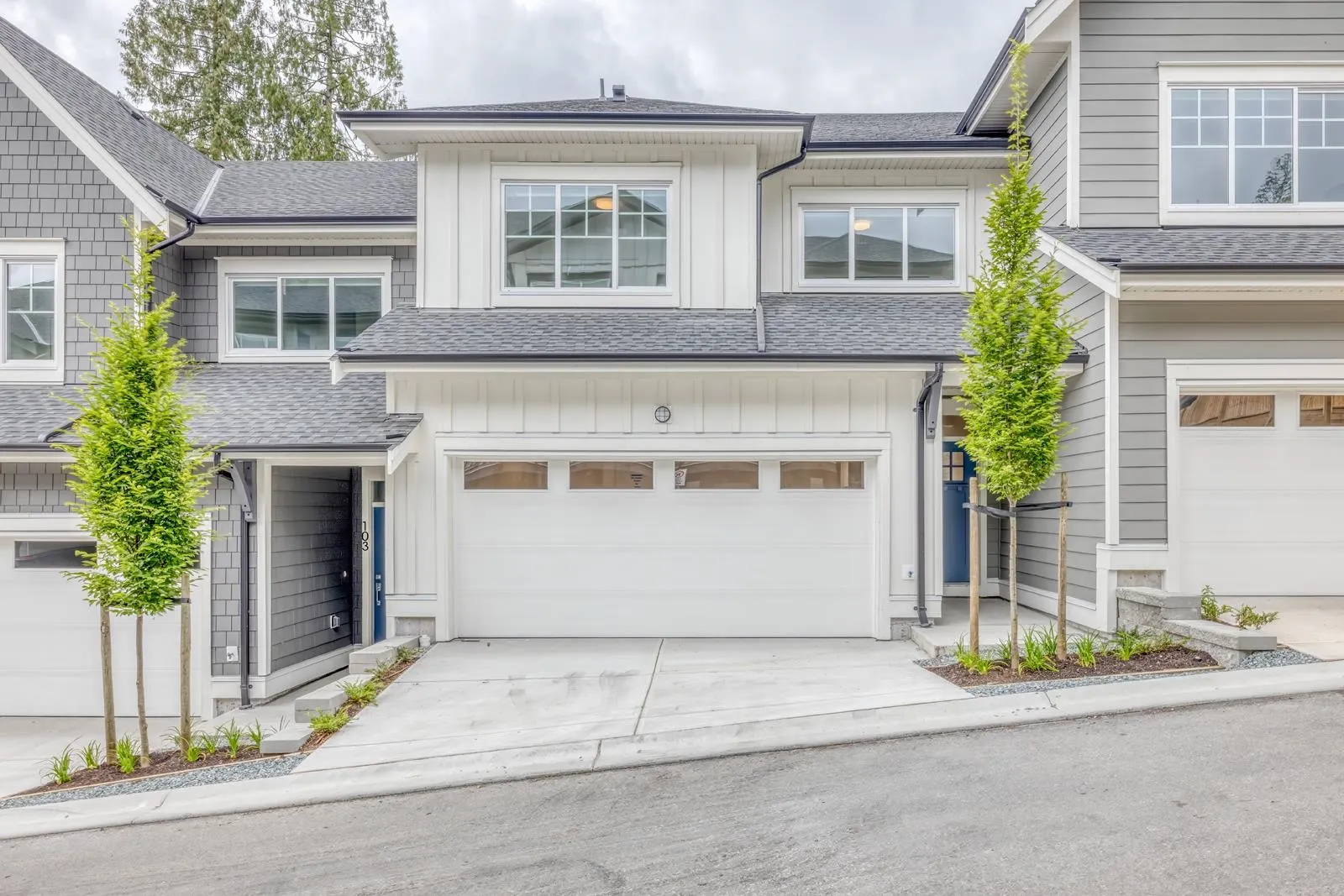 3421 Queenston Avenue #104