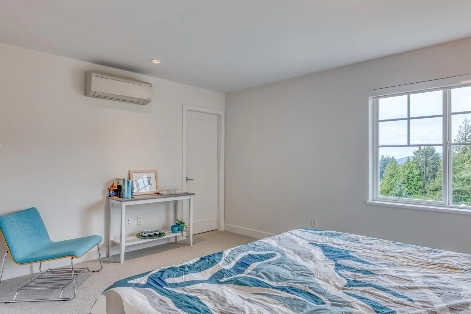 3421 Queenston Avenue #104