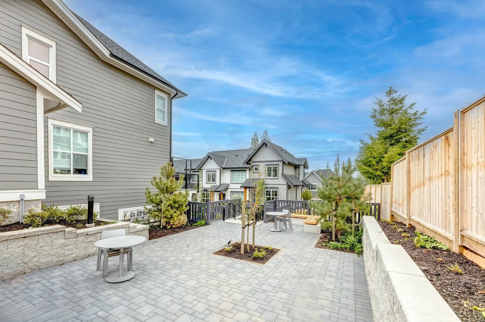 3421 Queenston Avenue #104