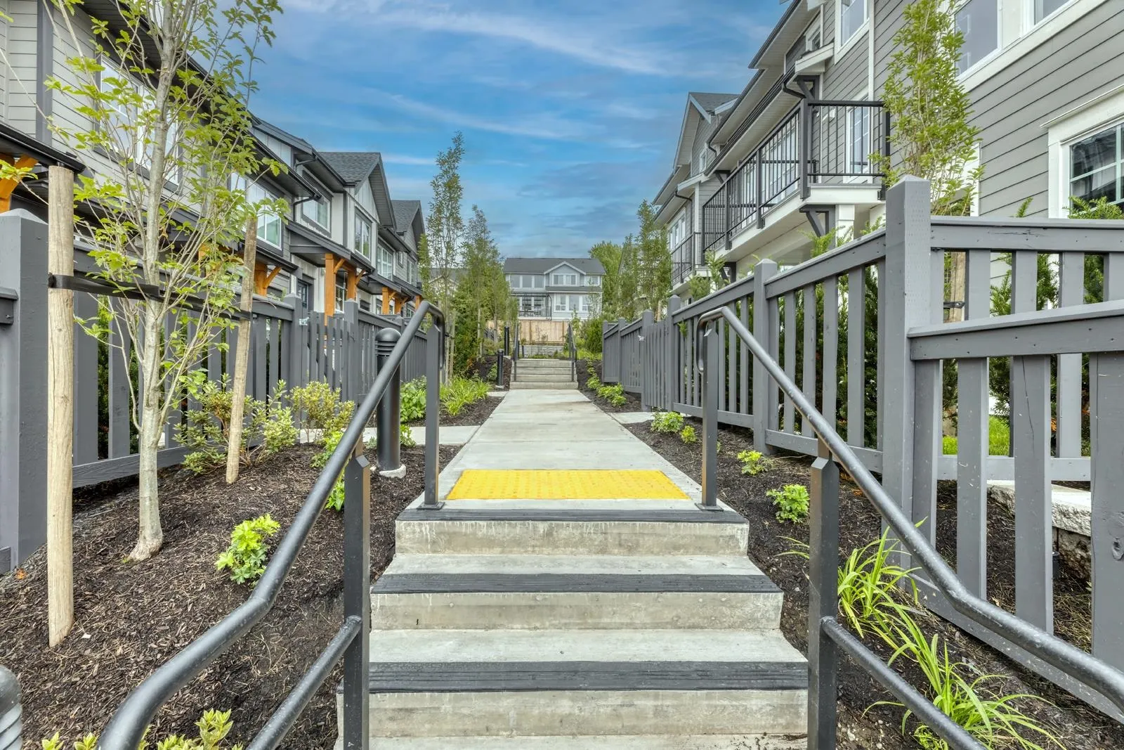3421 Queenston Avenue #104