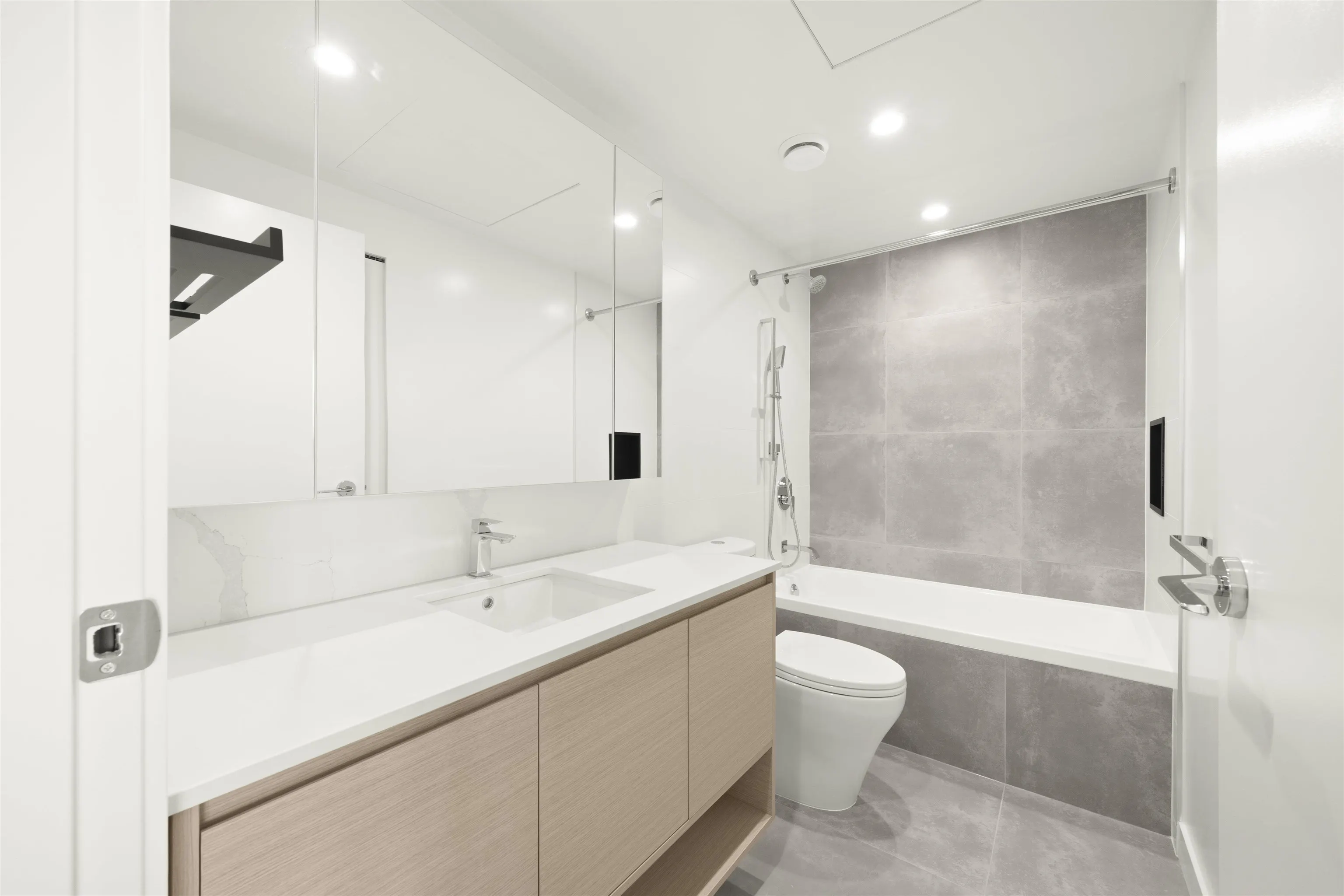 13745 George Junction #3705