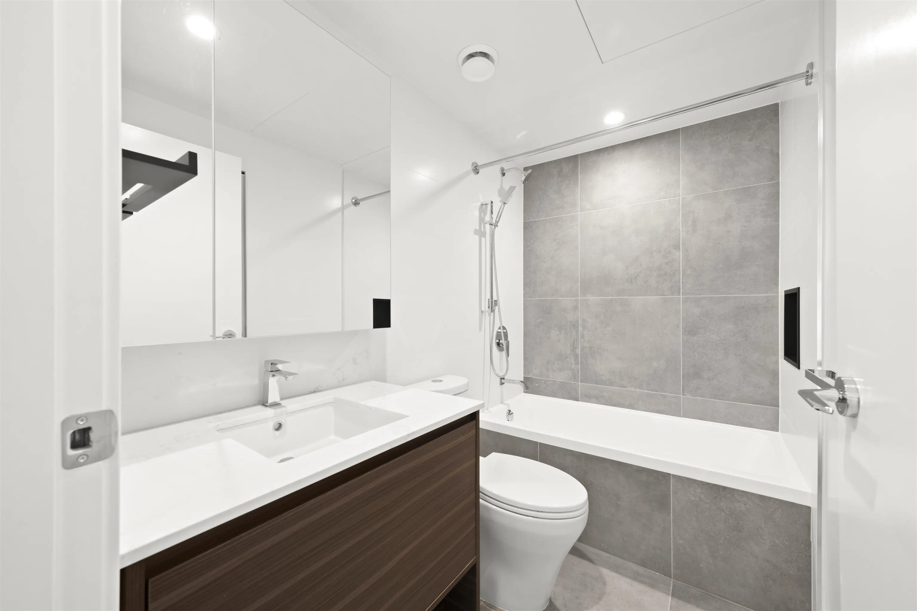 13745 George Junction #3606