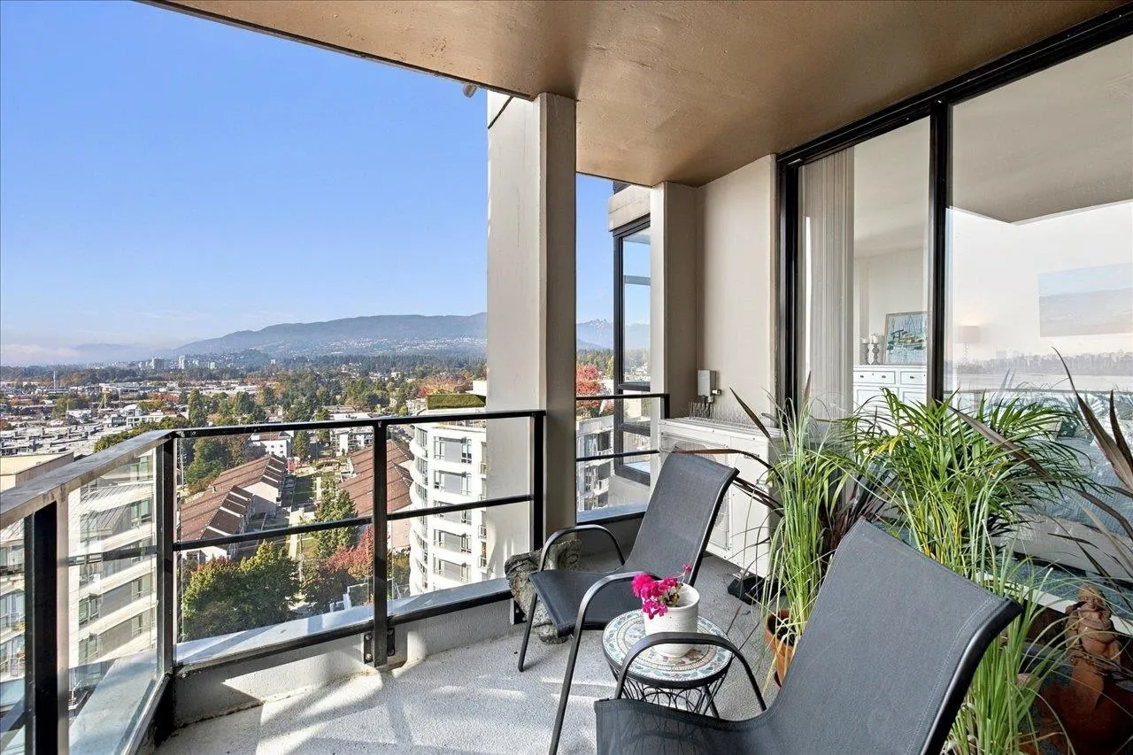 151 W 2nd Street #1803