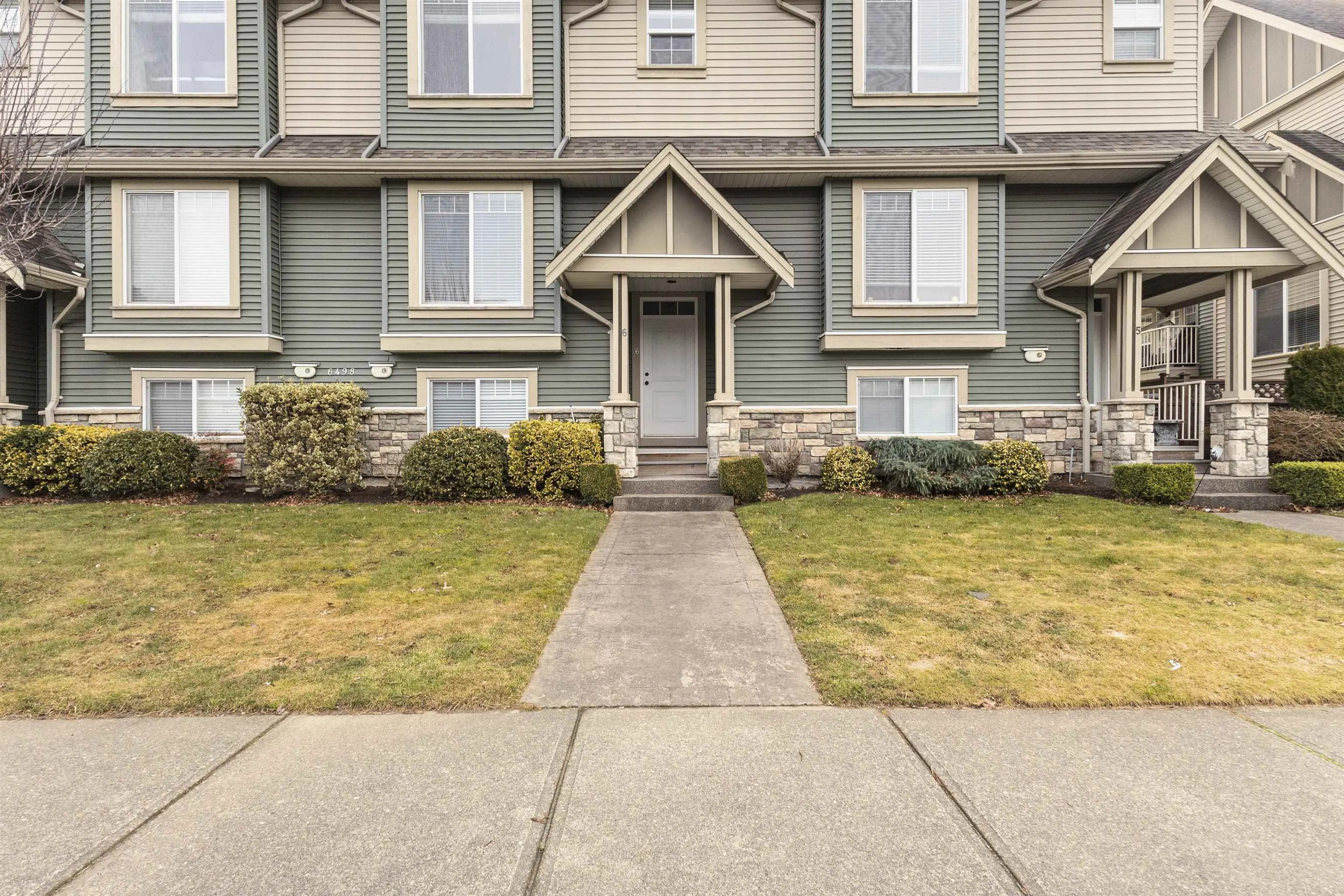 6498 Southdowne Place