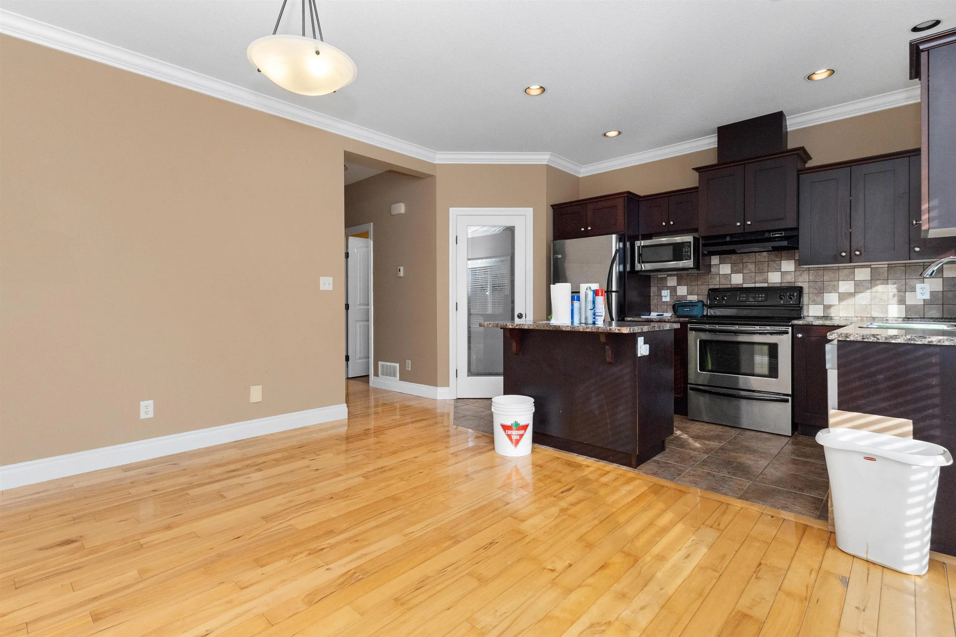 6498 Southdowne Place