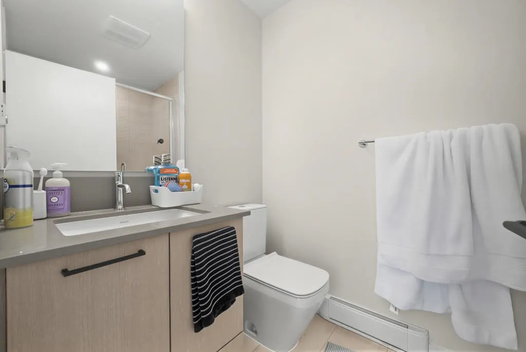 488 Furness Street #56