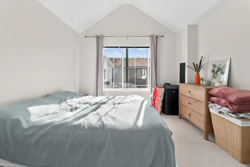 488 Furness Street #56
