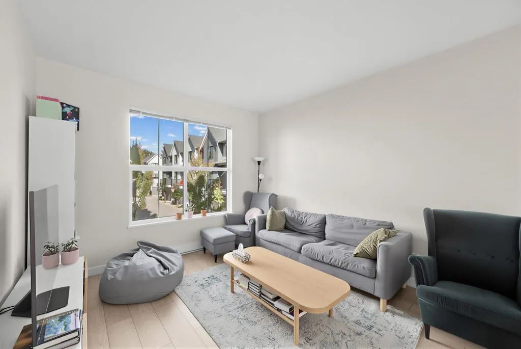 488 Furness Street #56