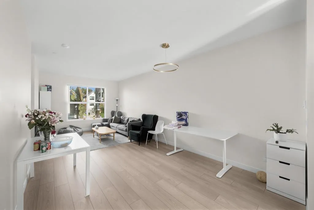 488 Furness Street #56