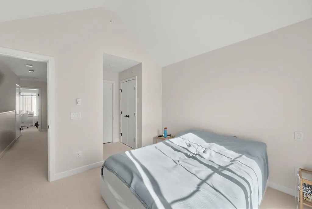 488 Furness Street #56