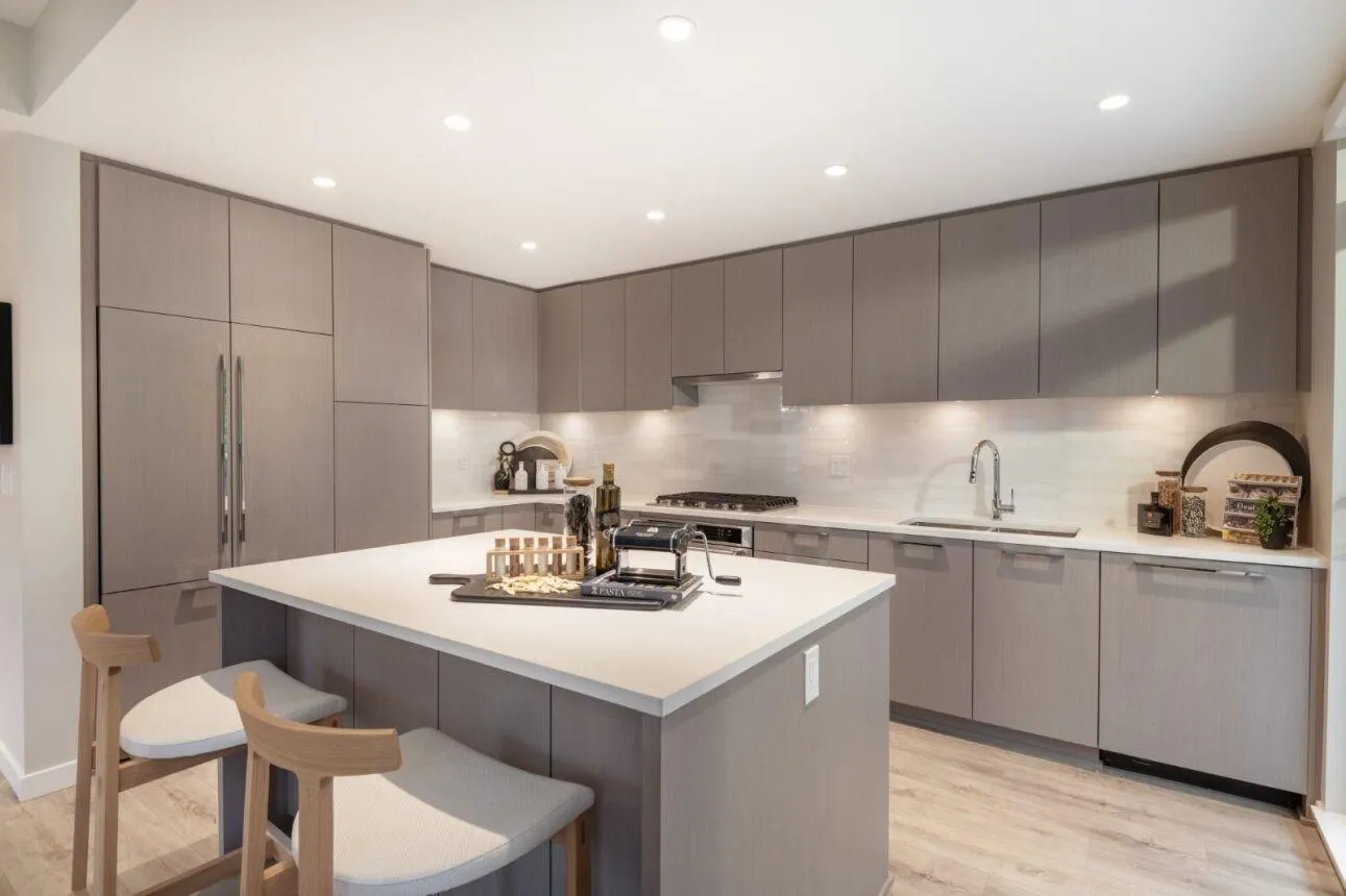 1290 Wellon Street #146