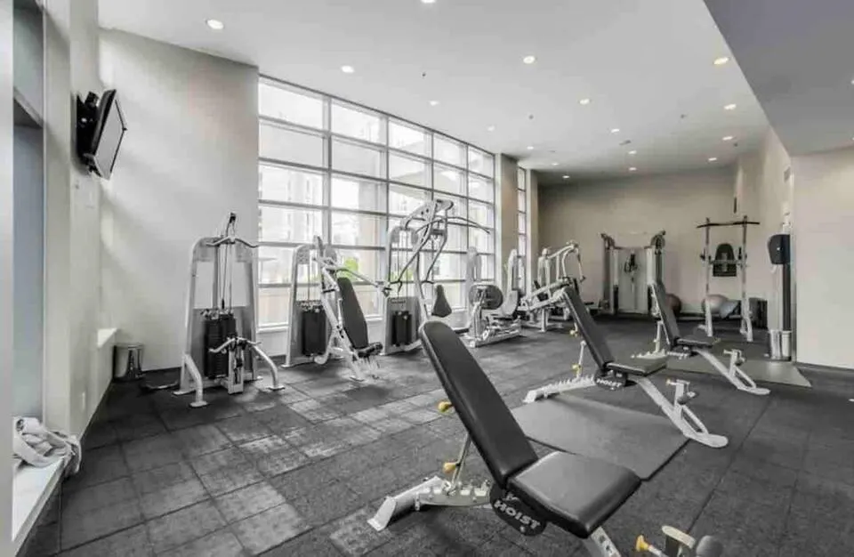 188 Keefer Place #3505