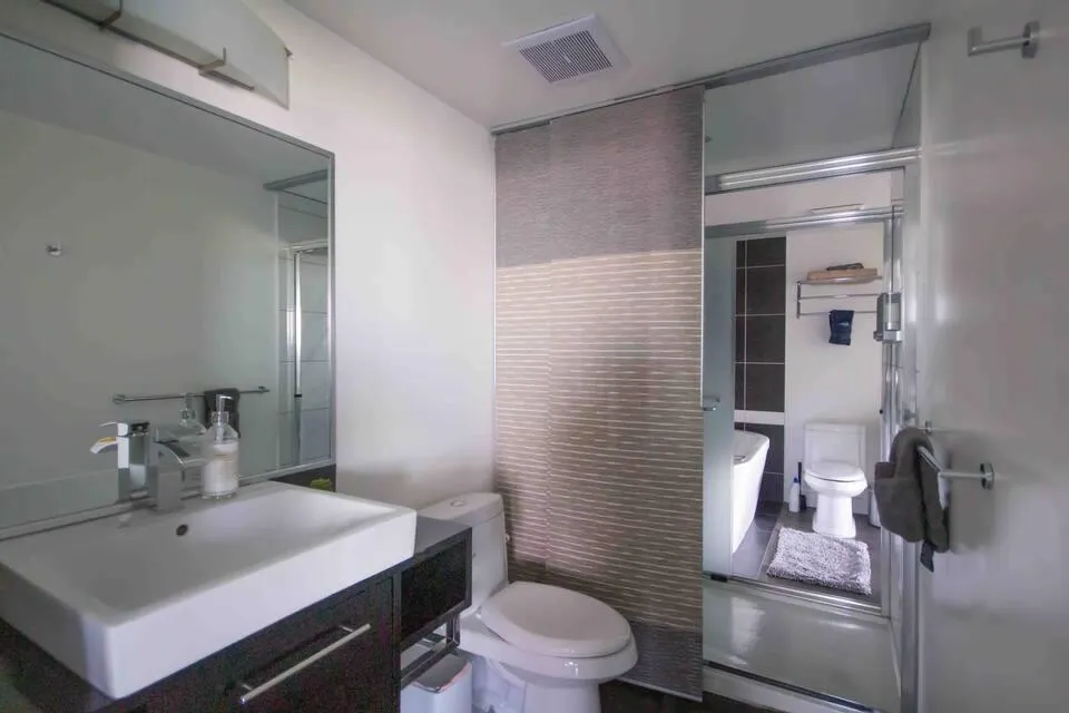 188 Keefer Place #3505