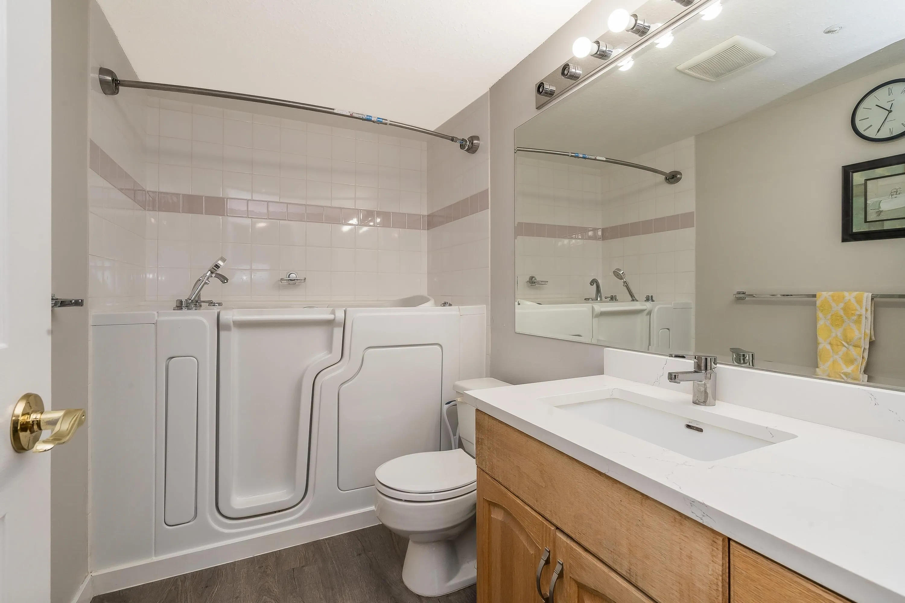 3170 Gladwin Road #404