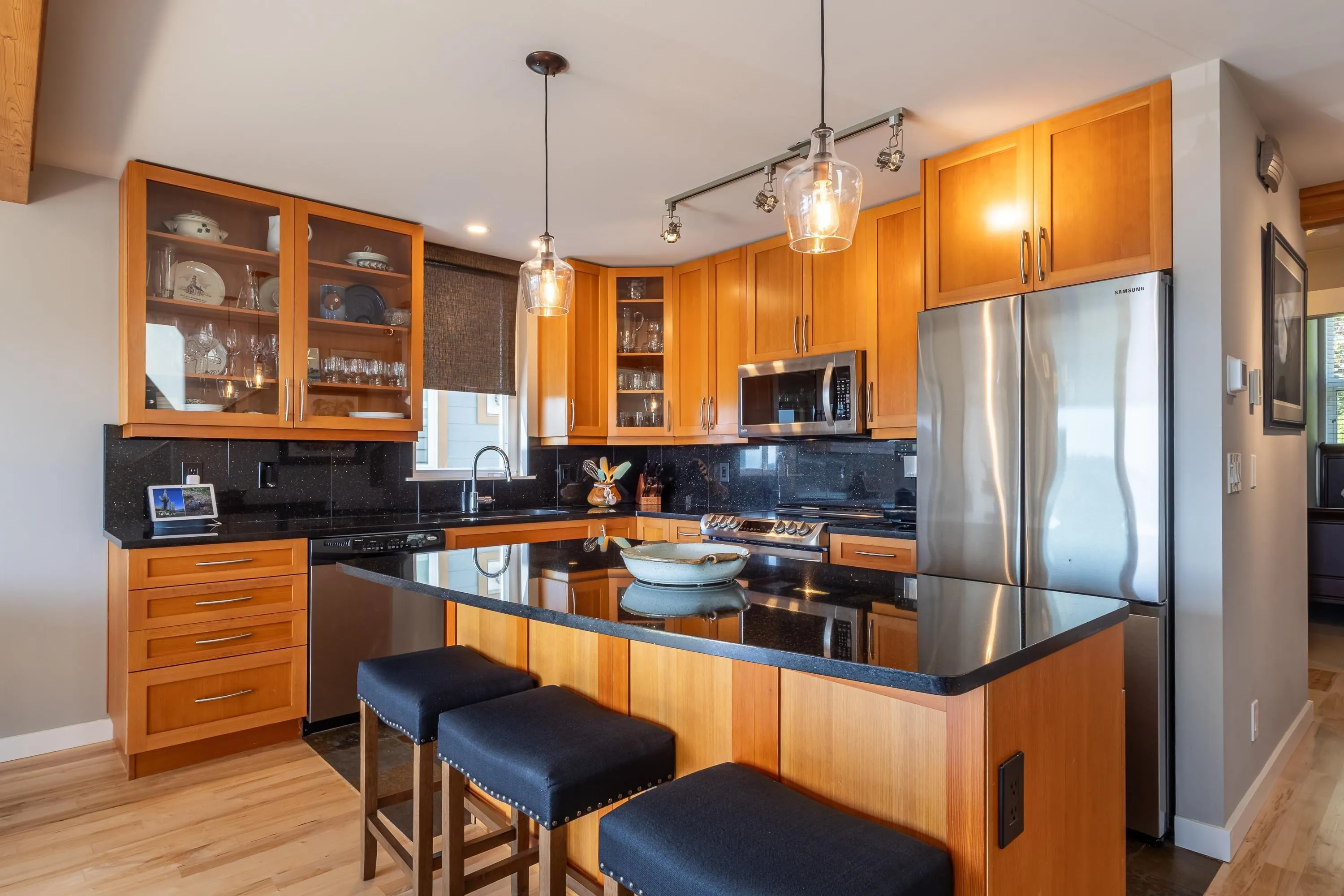 5374 Wakefield Beach Lane