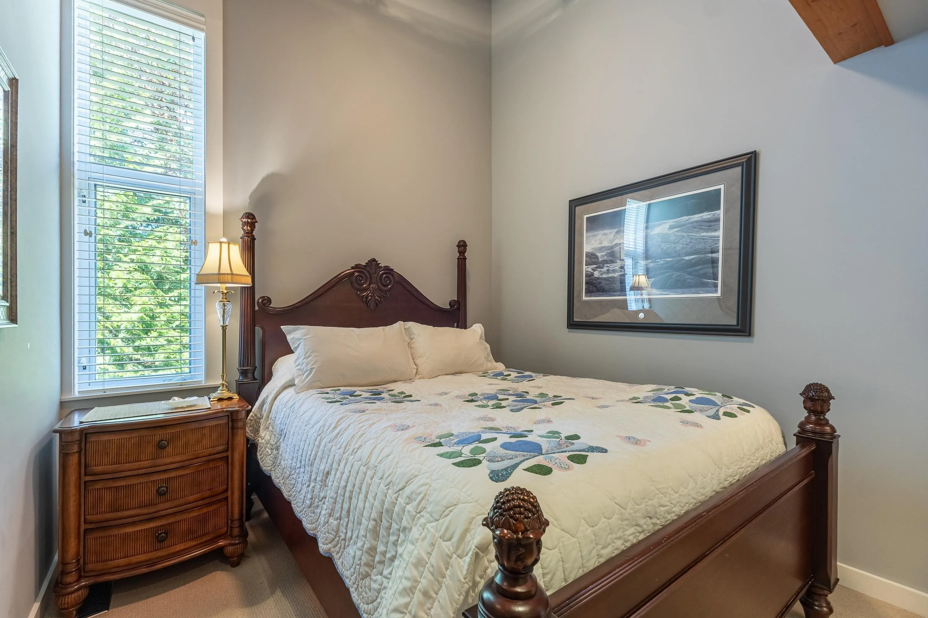 5374 Wakefield Beach Lane