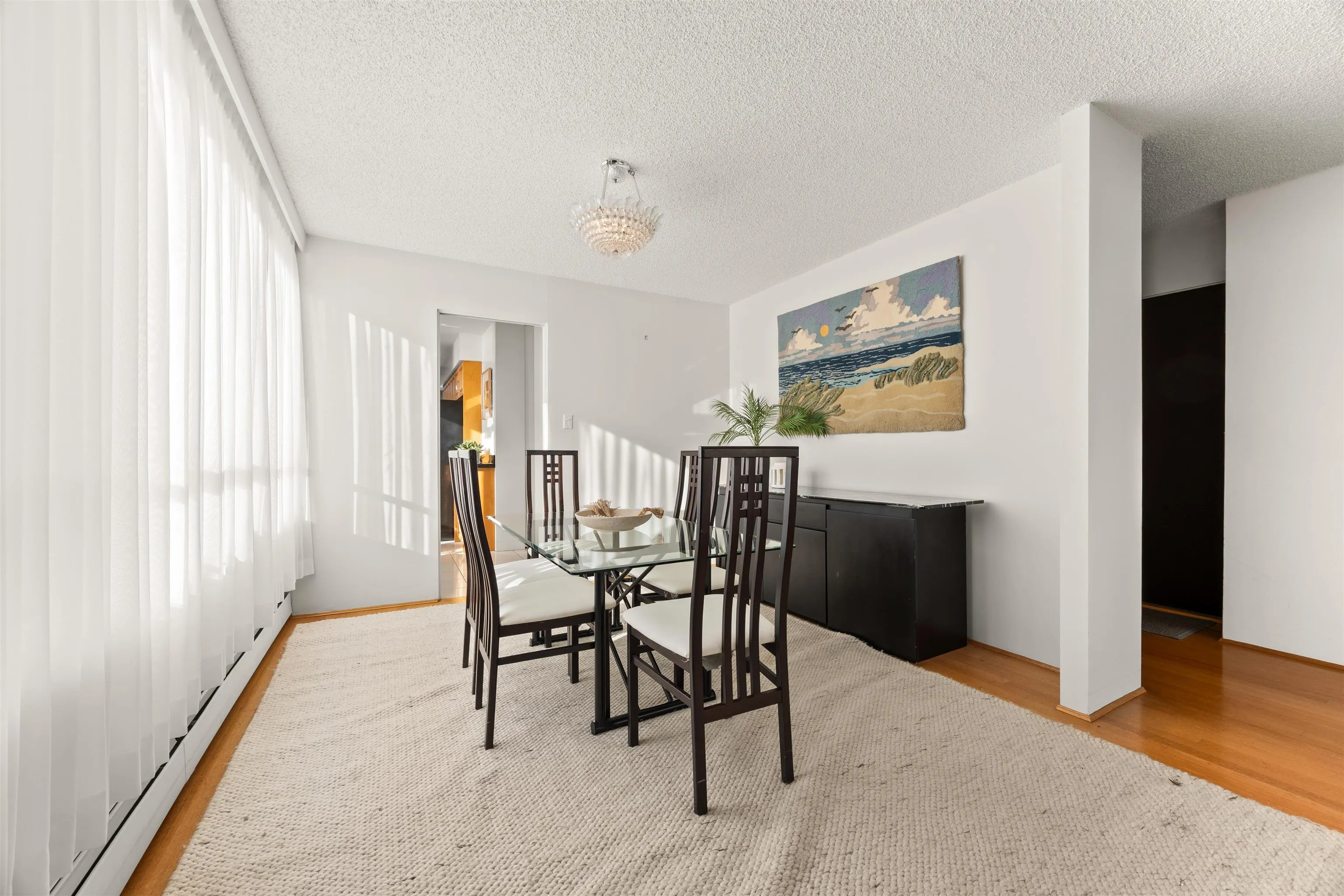 1930 Bellevue Avenue #401