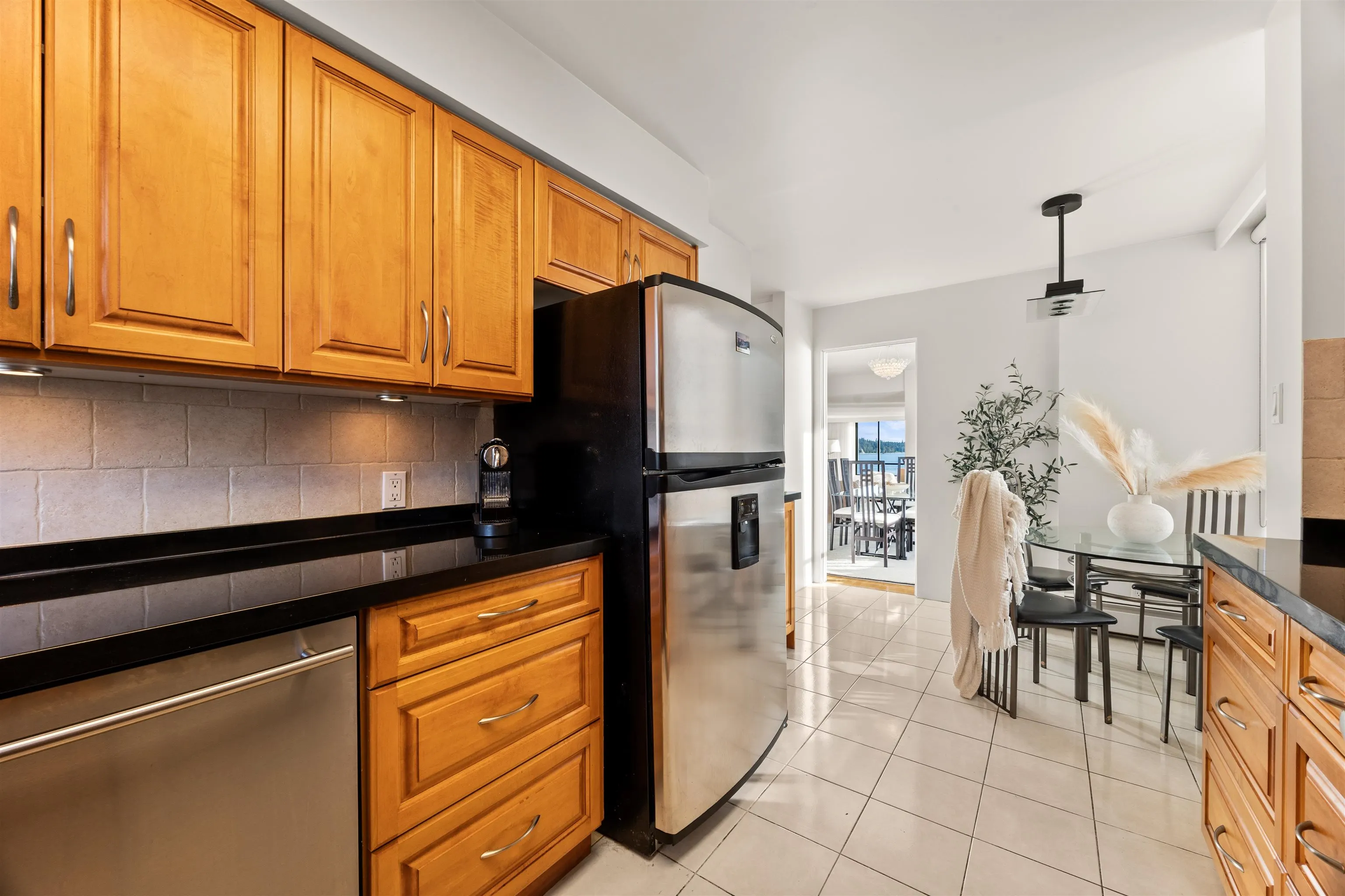 1930 Bellevue Avenue #401