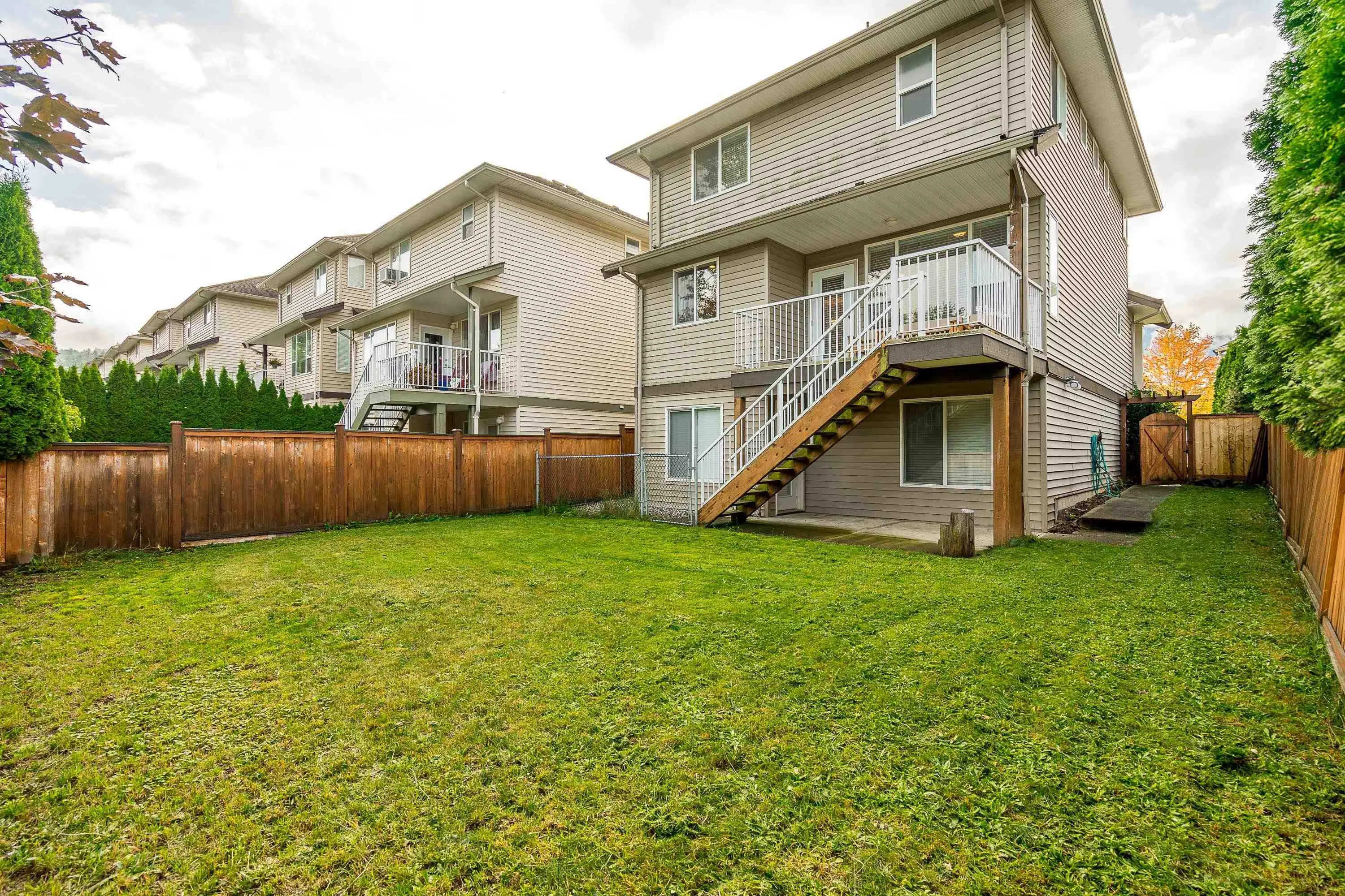 A 5145 Bridlewood Drive #Upper