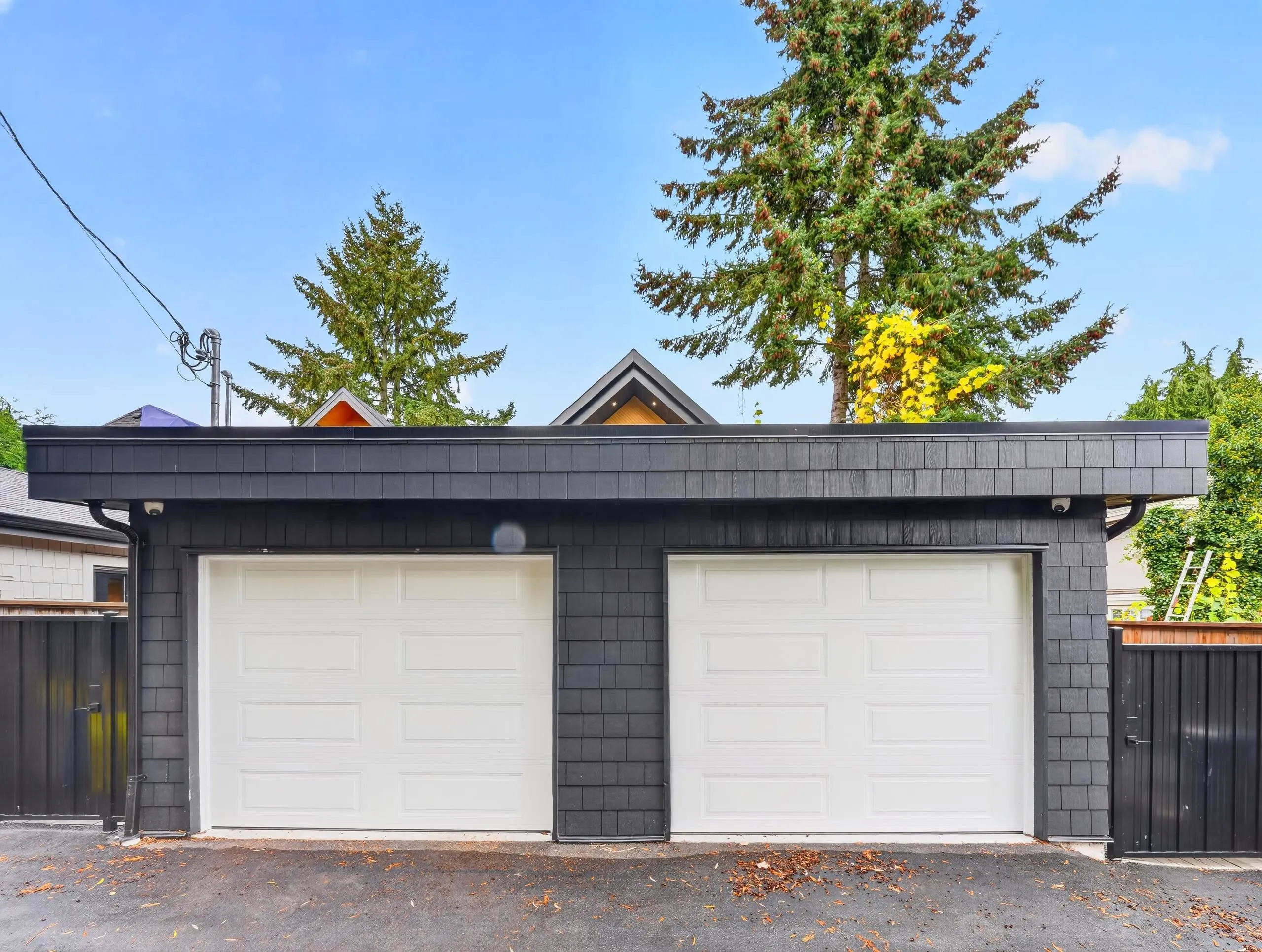 950 W 17th Avenue #2