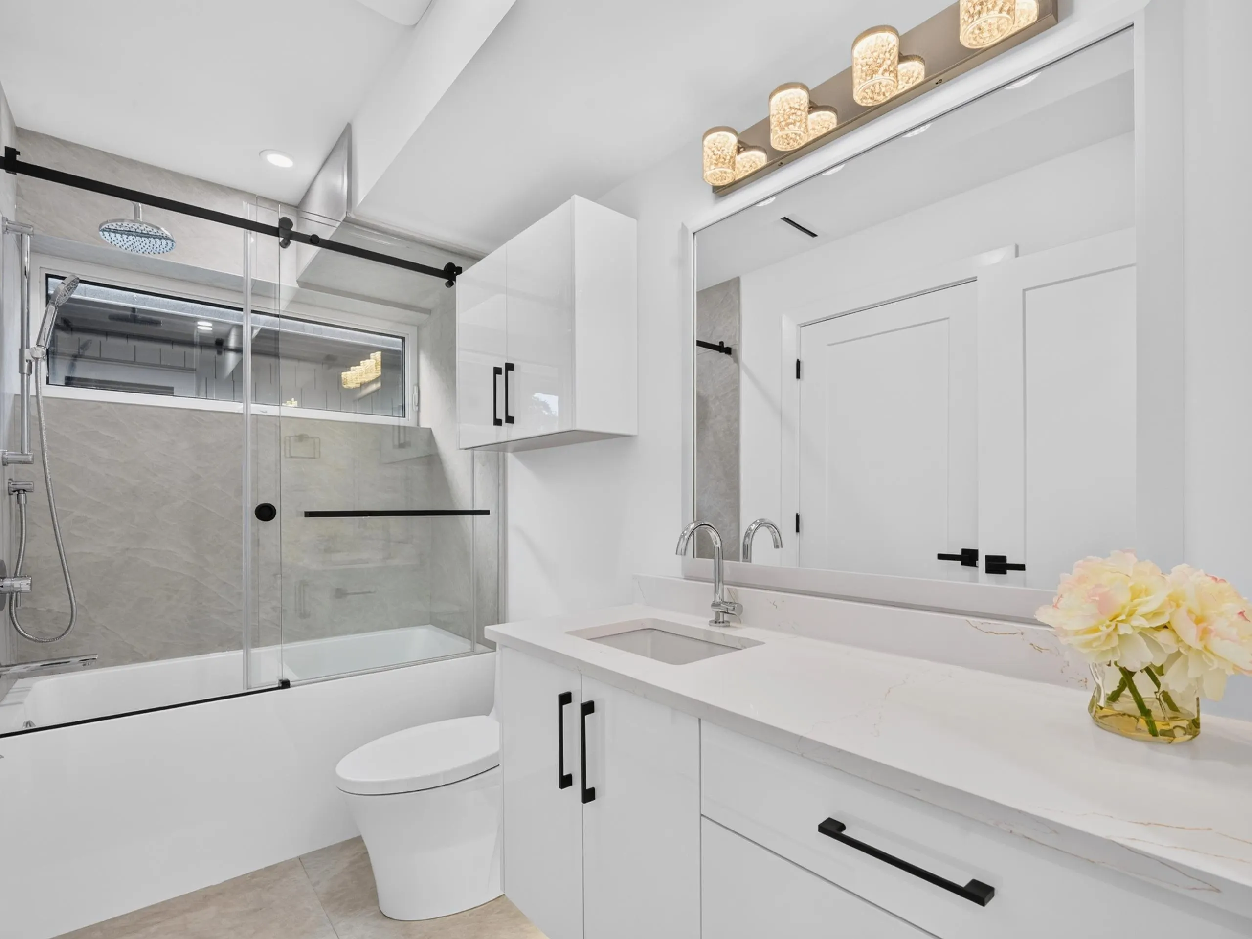 950 W 17th Avenue #2