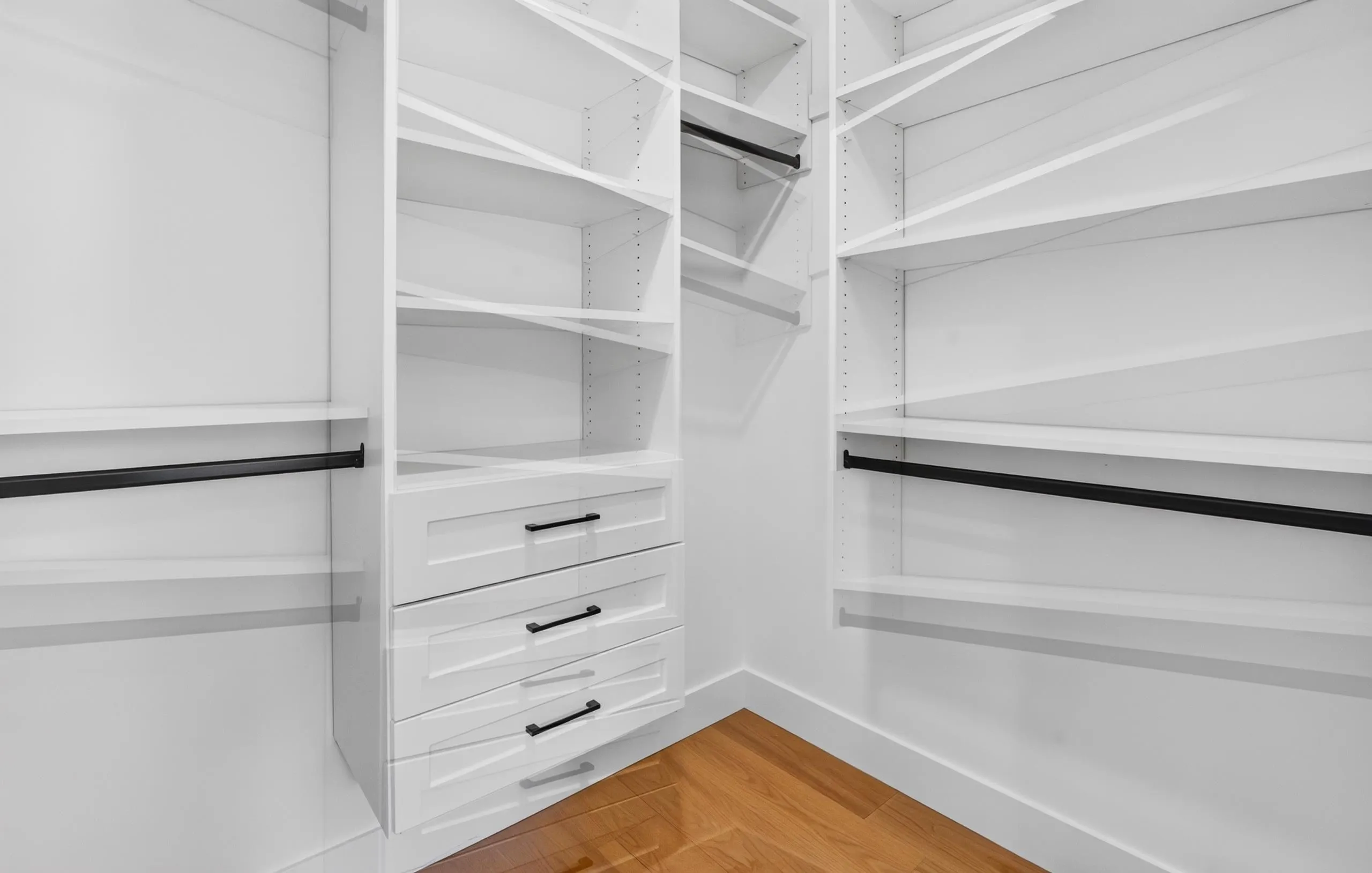 950 W 17th Avenue #2